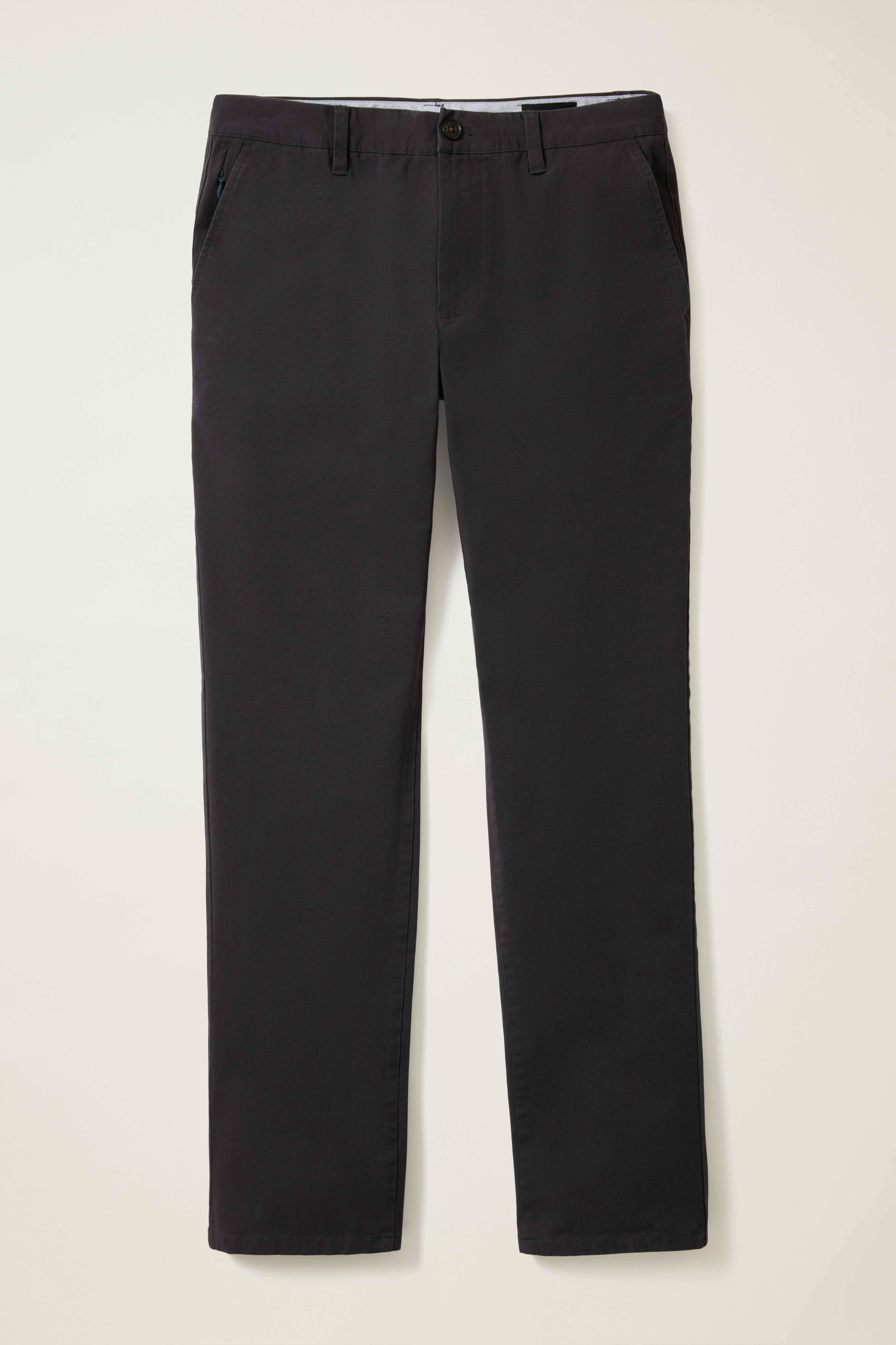 The Chino 2.0 faded black 6 The Chino 2.0 faded black