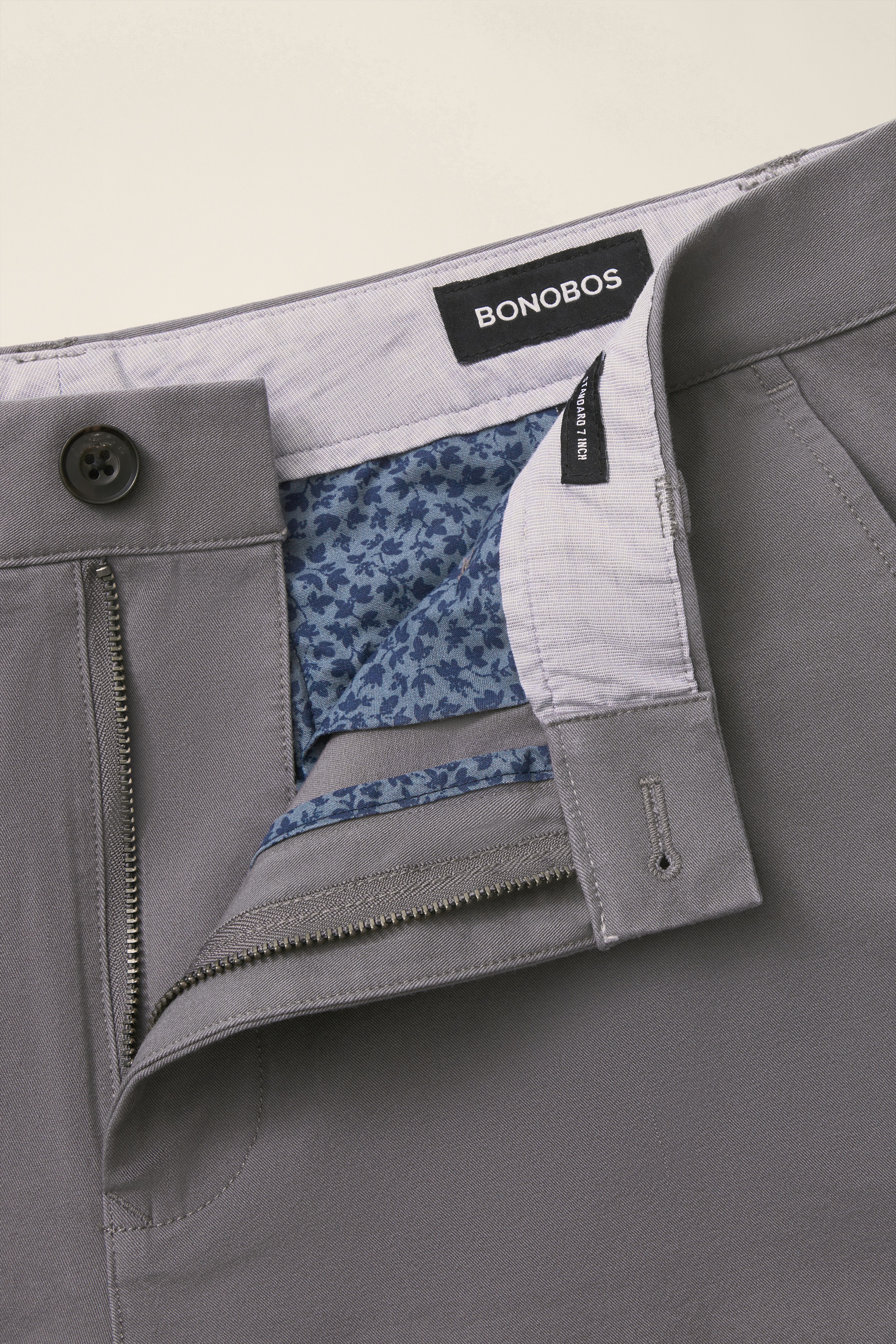 The Chino 2.0 - Straight Fit graphites