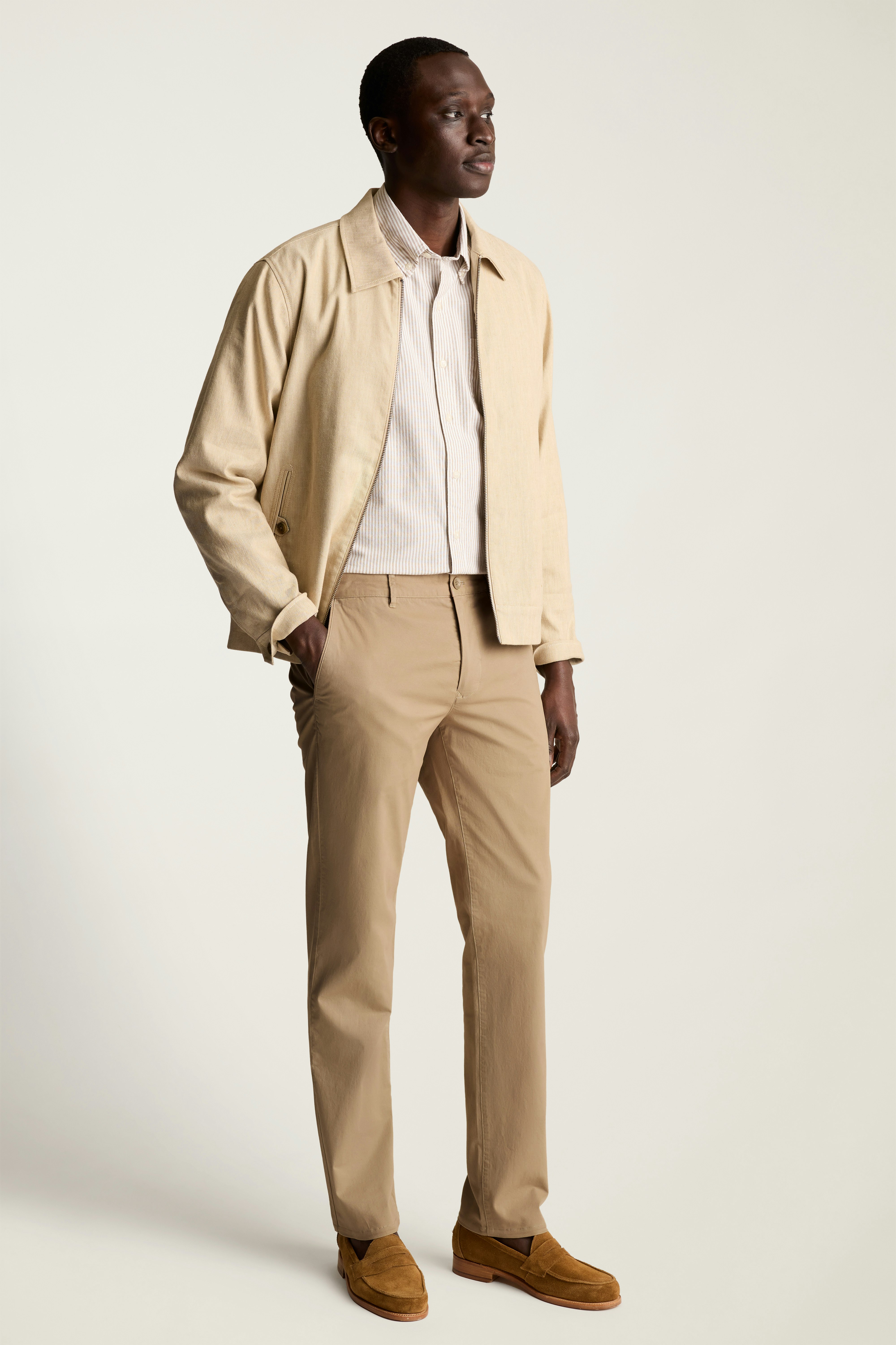 Lightweight Chino wooden brown