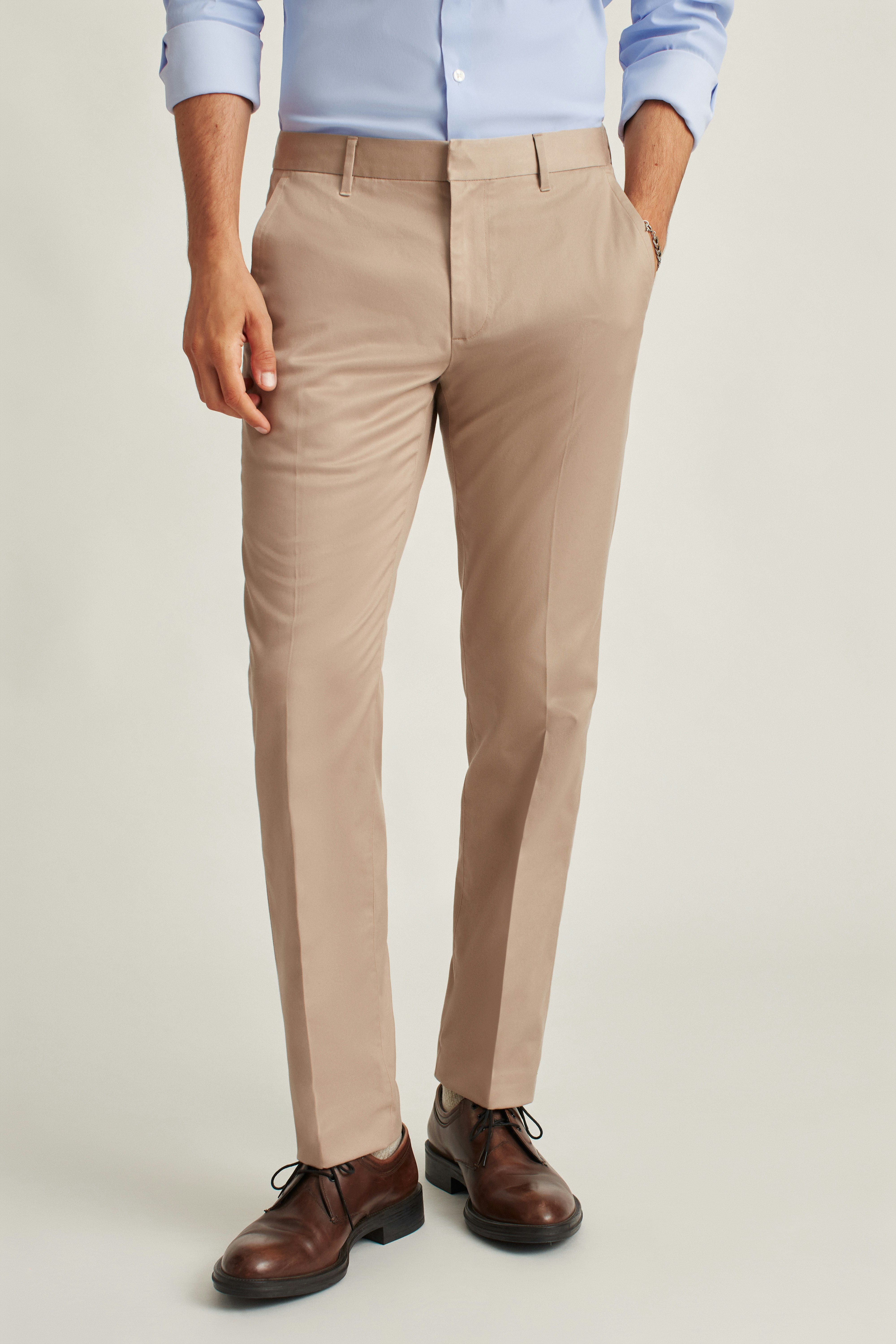 Weekday Warrior Dress Pants wednesday tan