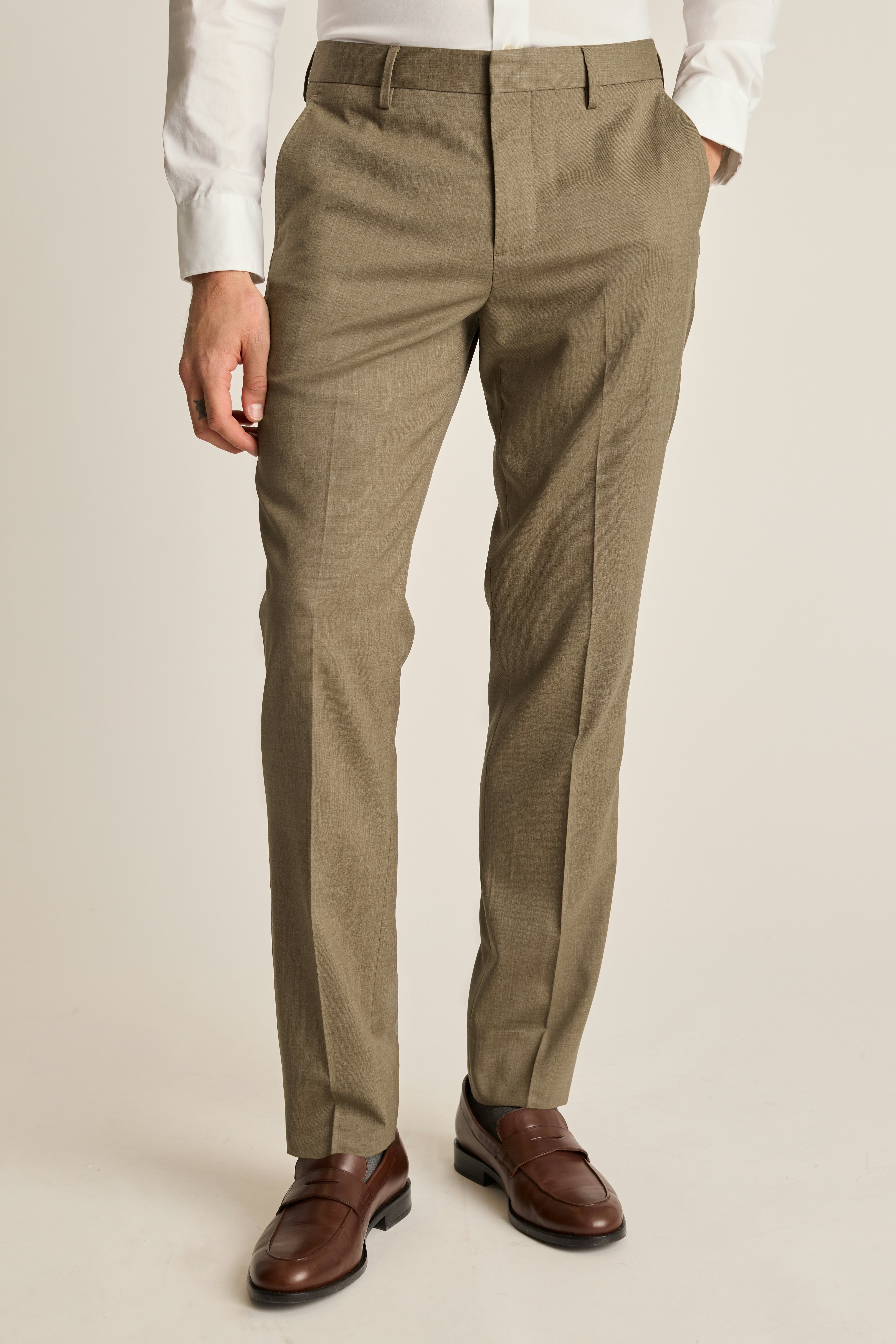 Jetsetter Wool Dress Pant tan