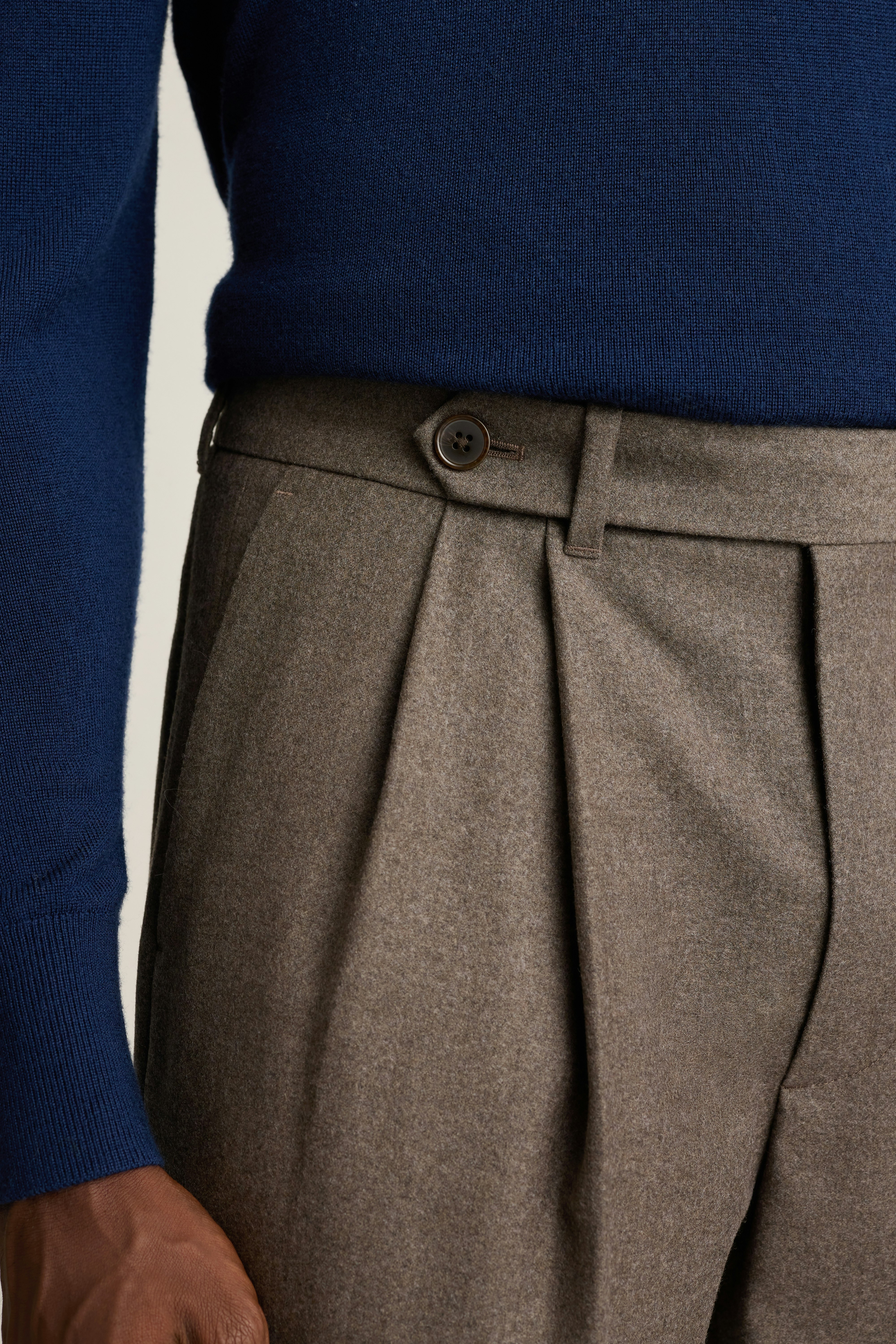 Italian Pleated Wool Trouser mushroom