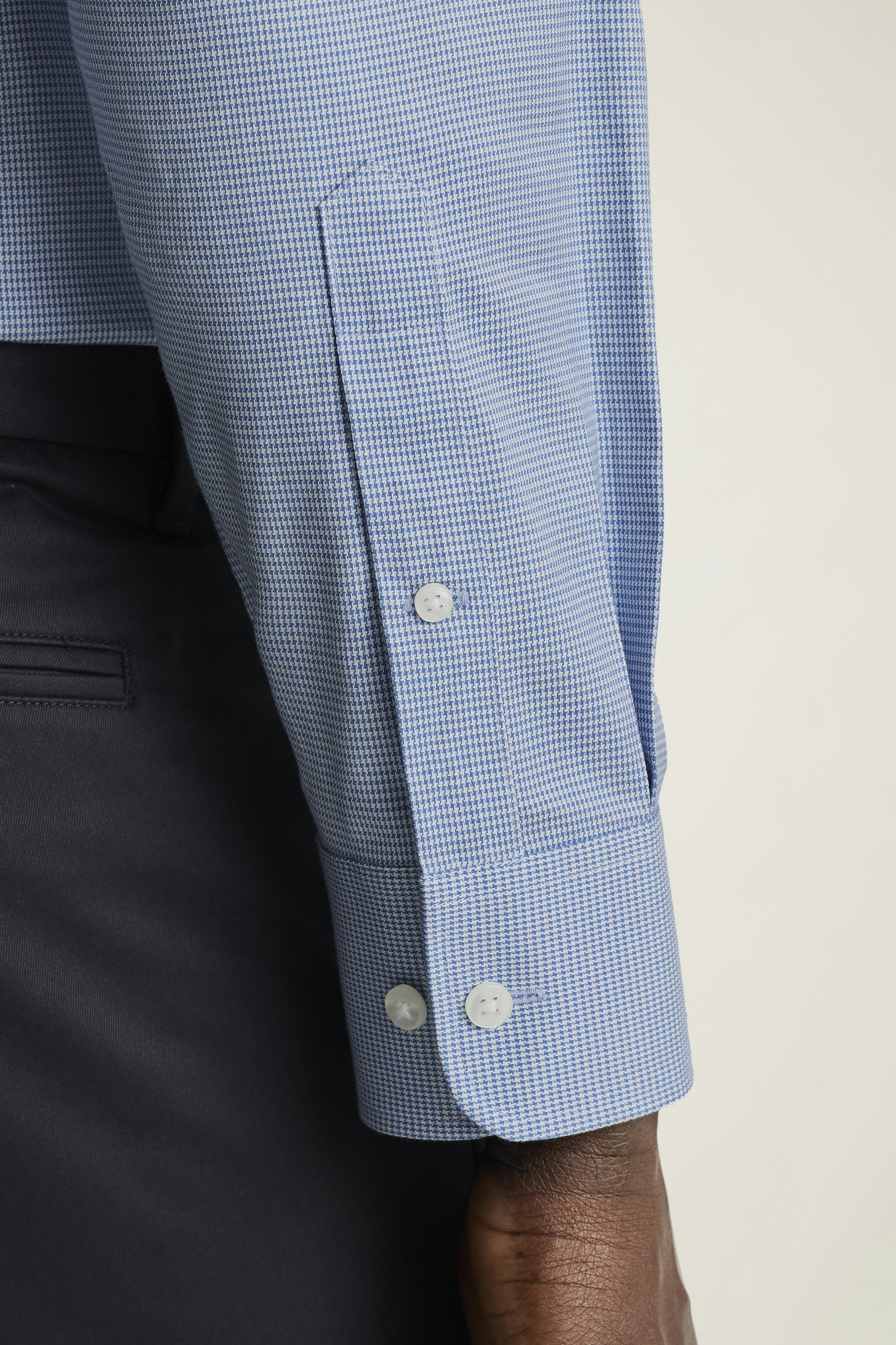 Weekday Warrior Dress Shirt bright blue puppytooth
