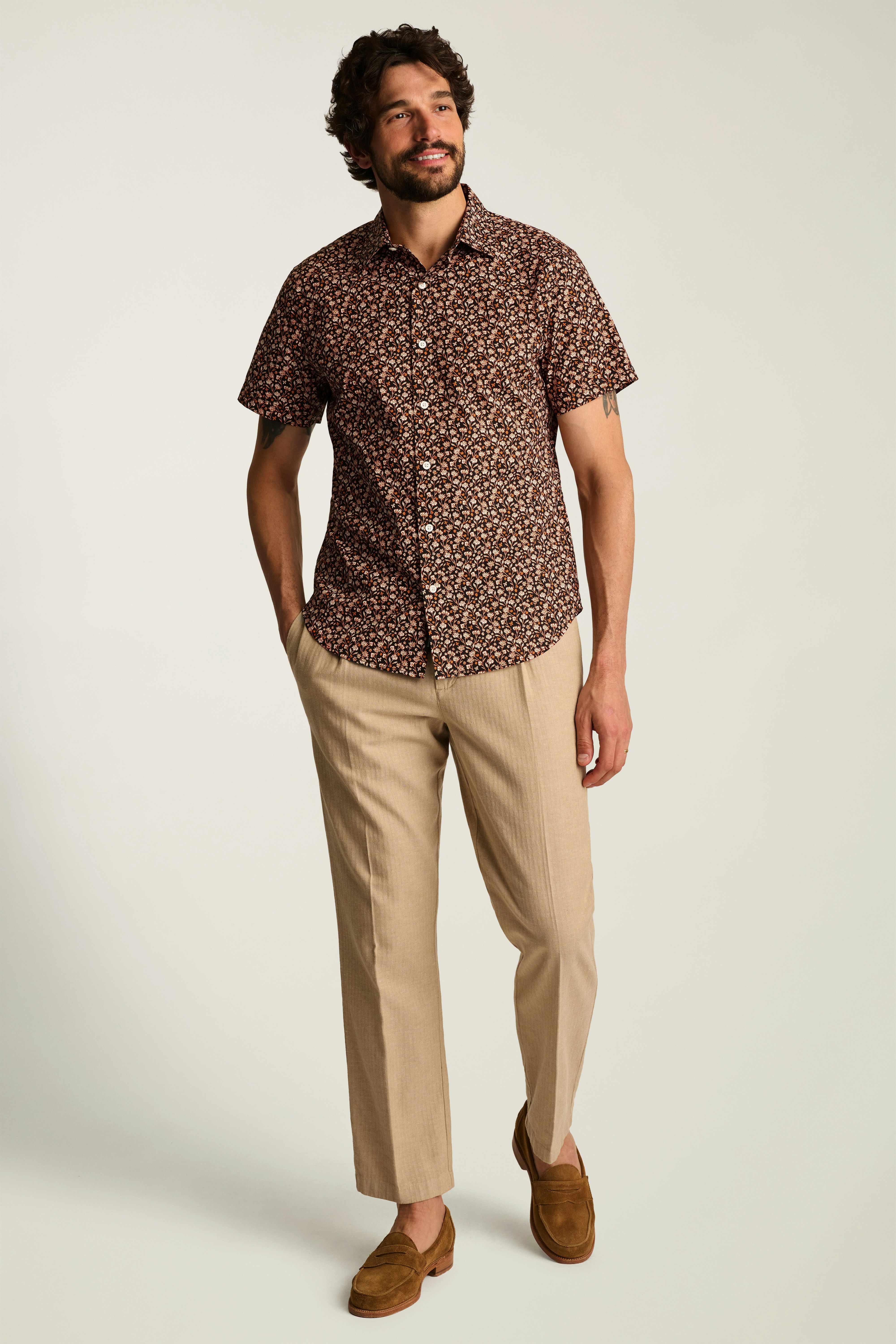 Riviera Short Sleeve Shirt black rust floral