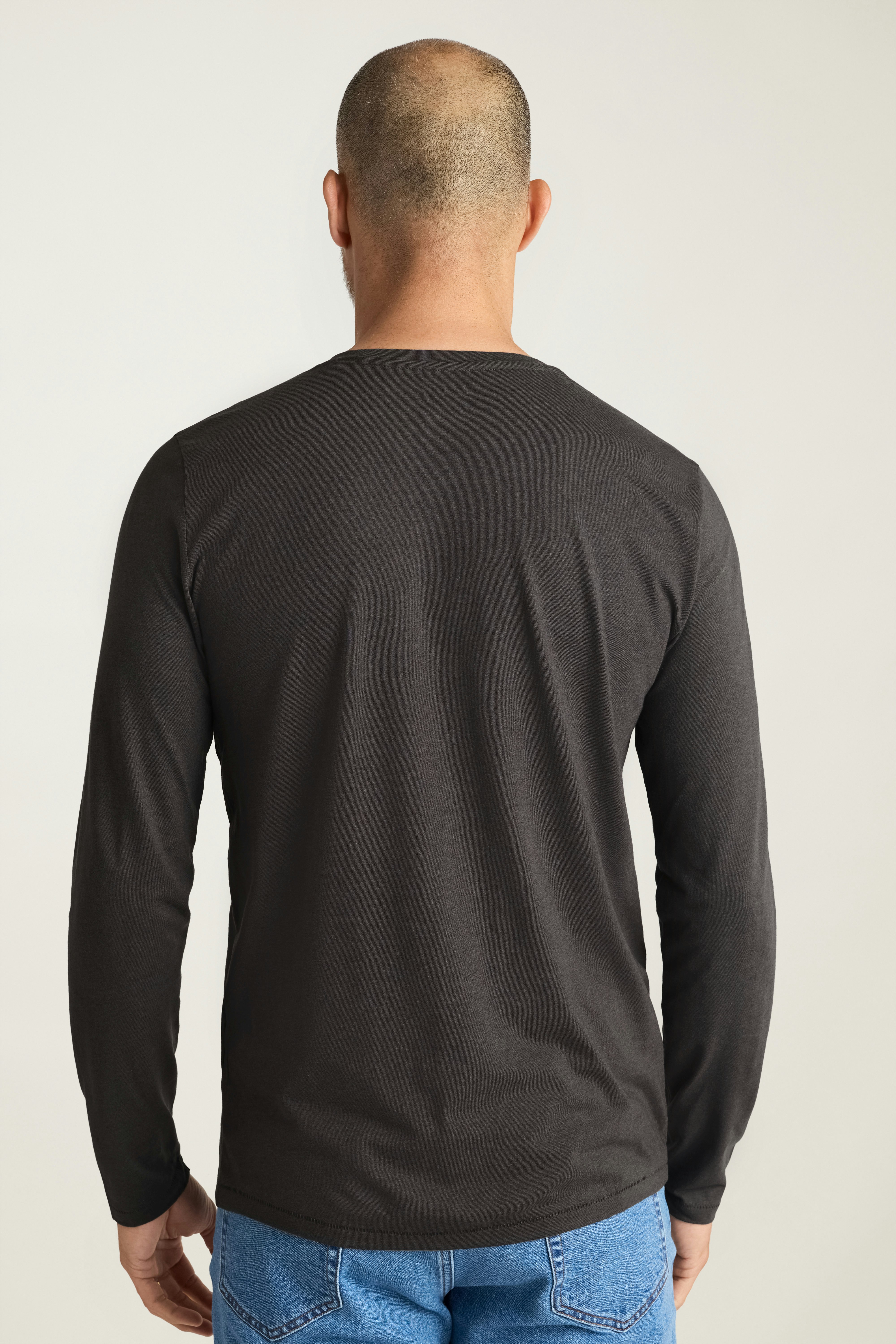 Pima Performance Long Sleeve Henley grey