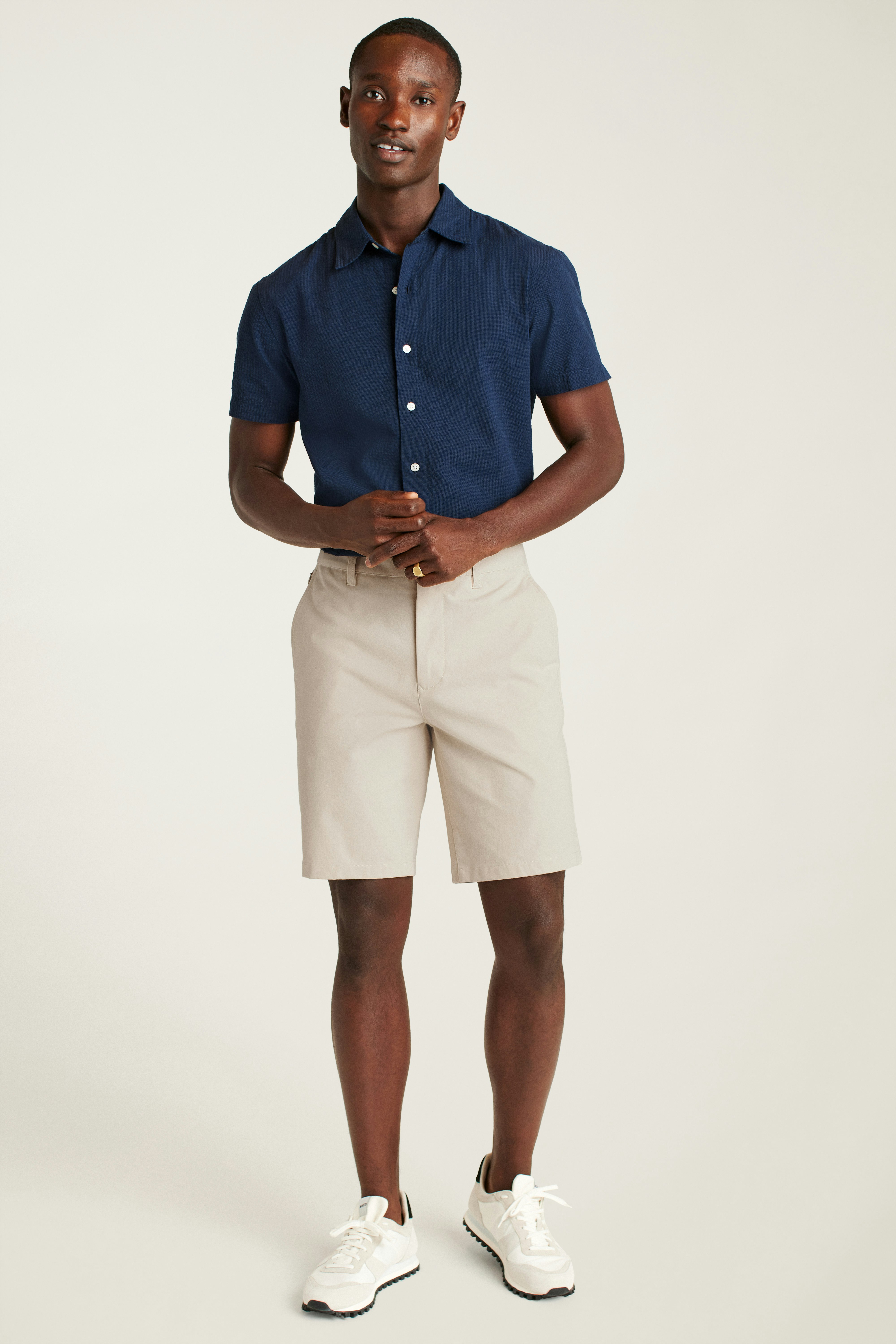 The Chino Short 2.0 oat milk
