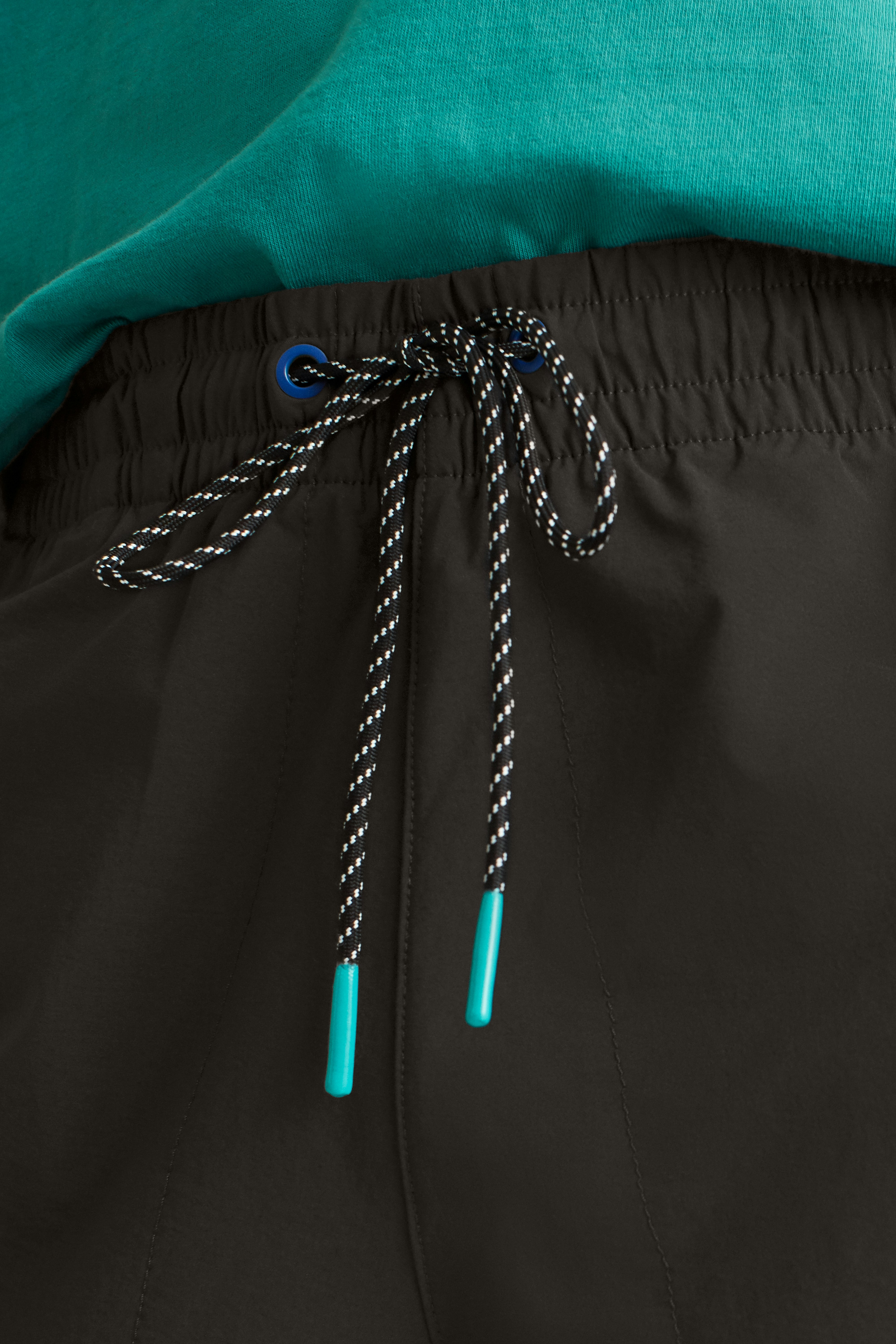 The Rec Short black