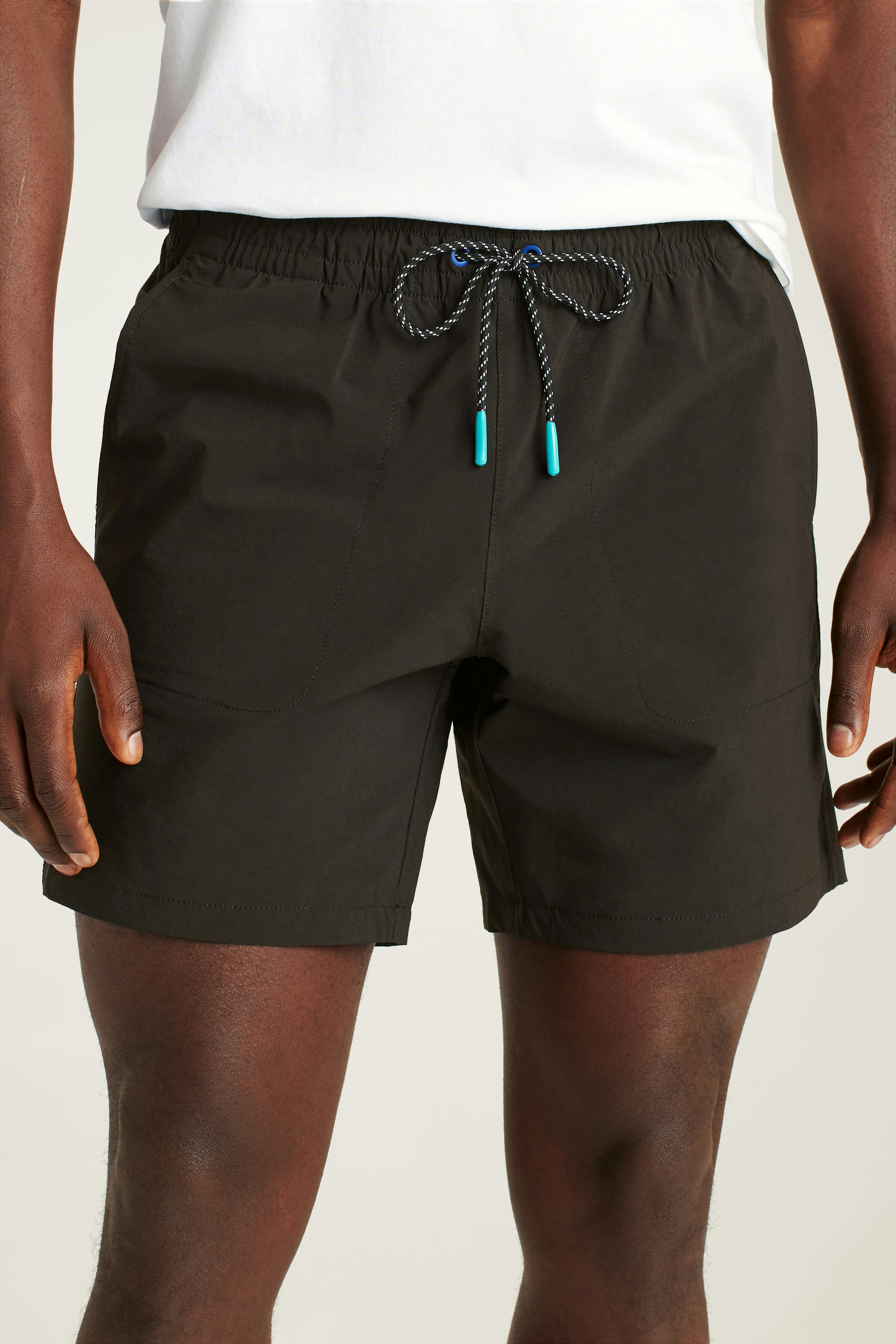 The Rec Short black