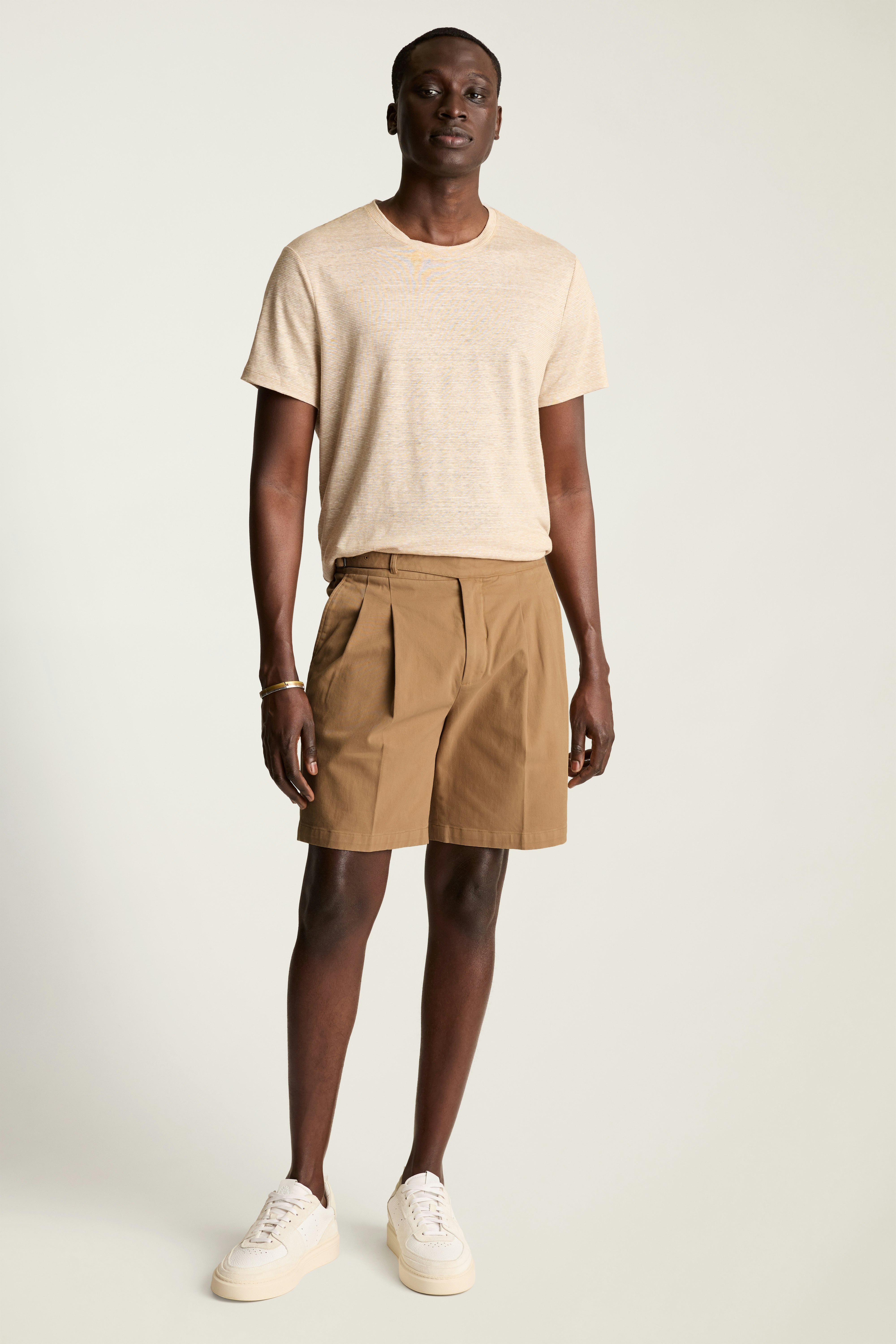 Italian Gurkha Short tigers eye tan