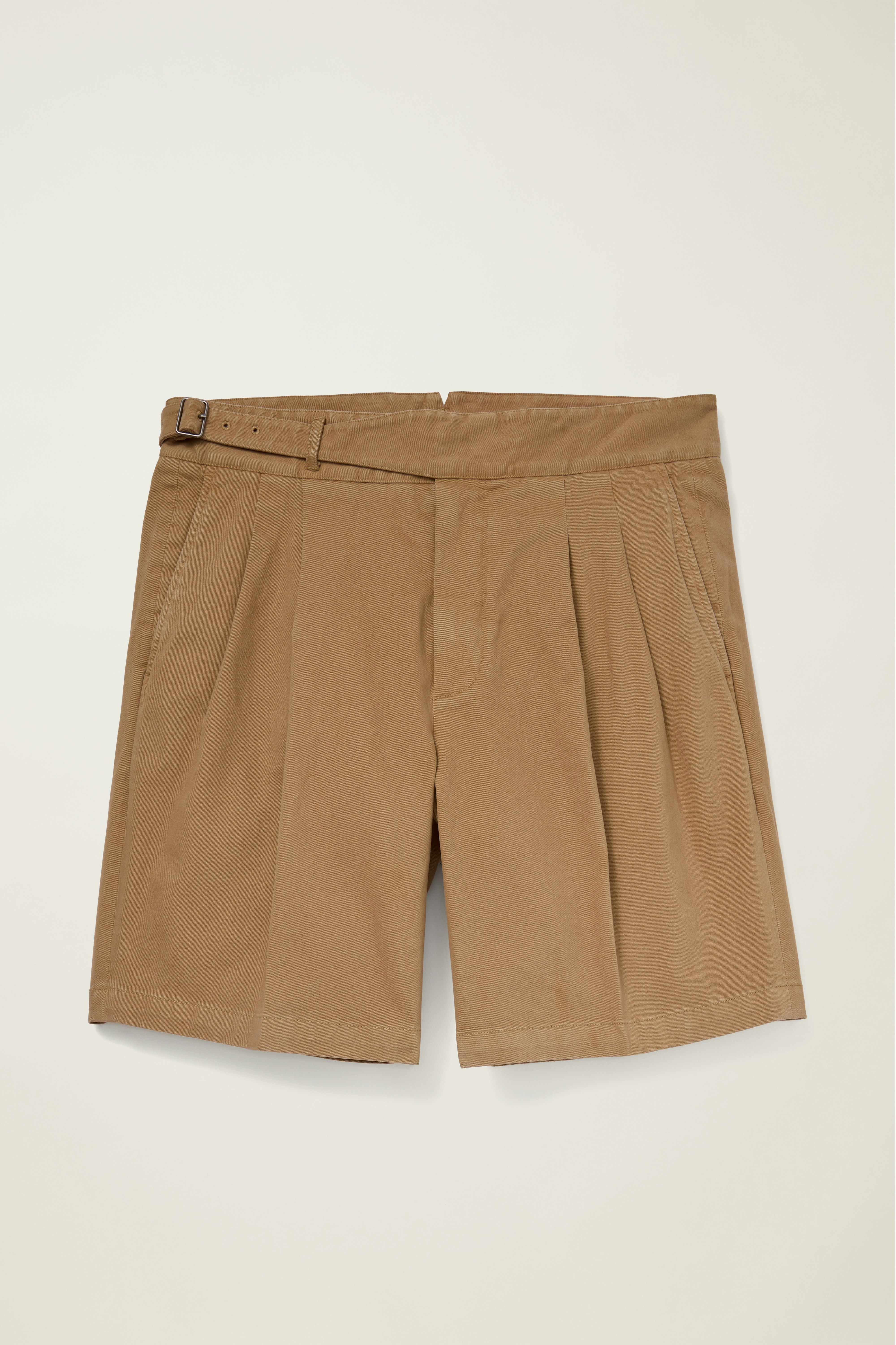 Italian Gurkha Short tigers eye tan