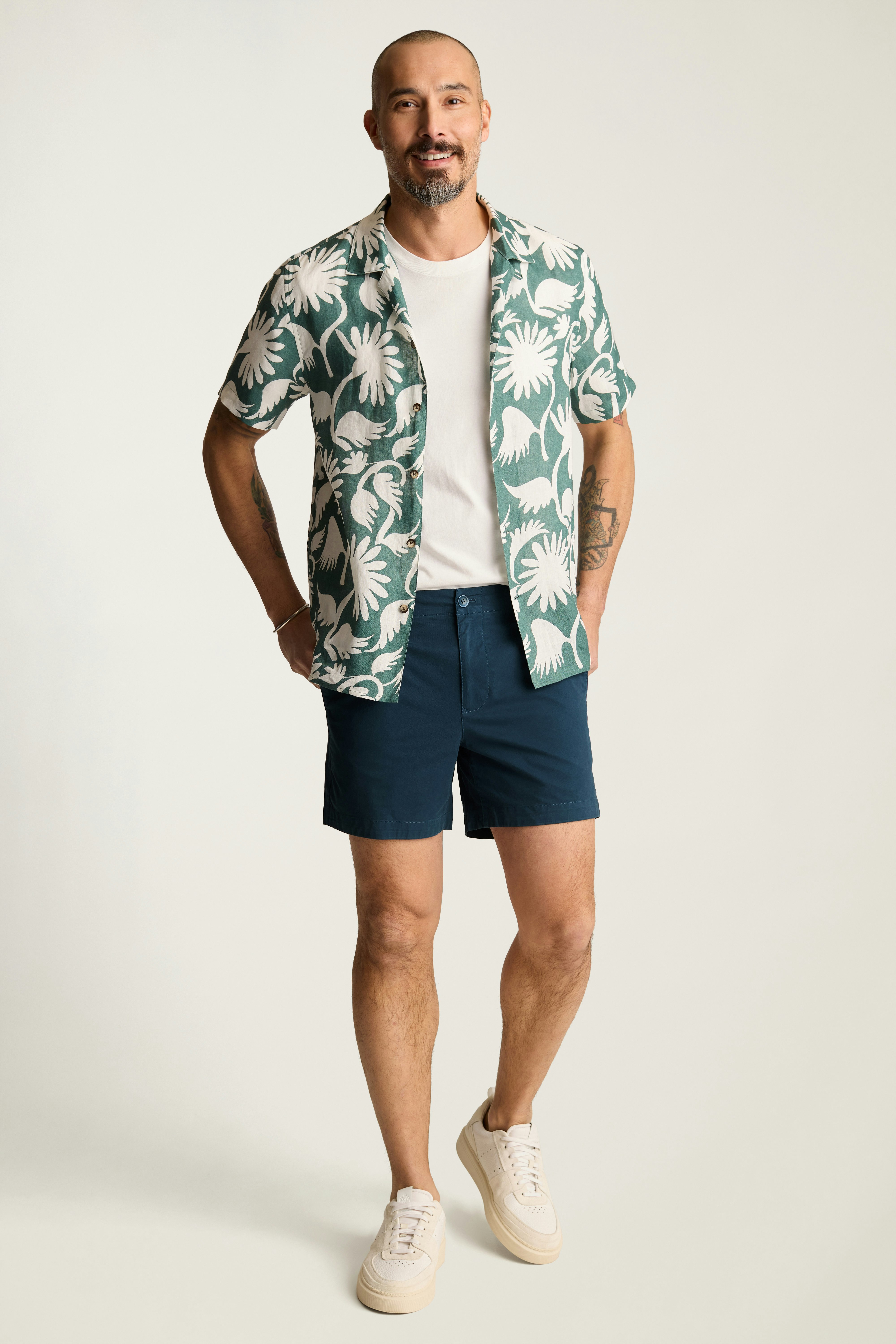 Lightweight Chino Short titan blue