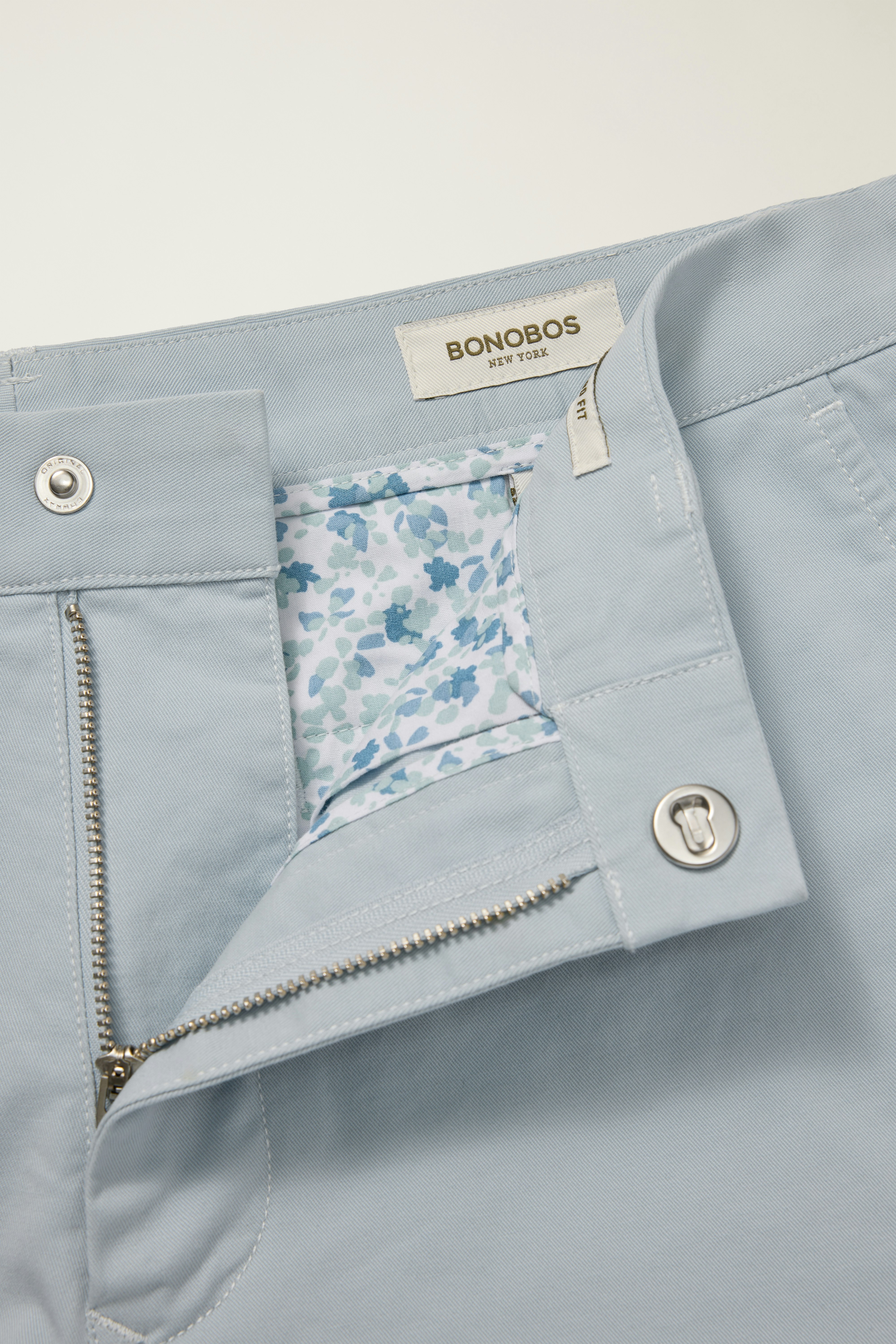 The Original Chino Short celestial blue