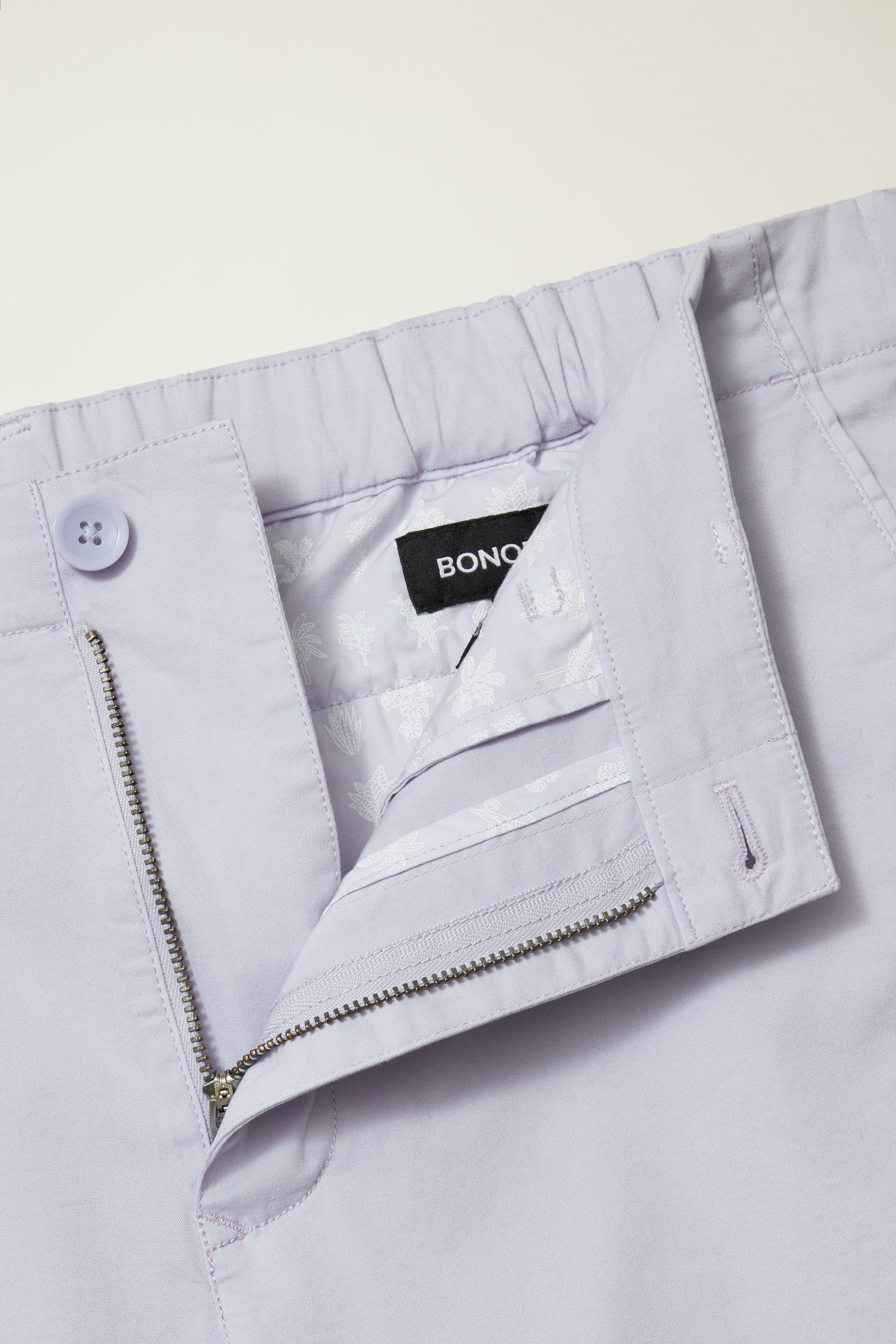 Lightweight Chino Short light lavender