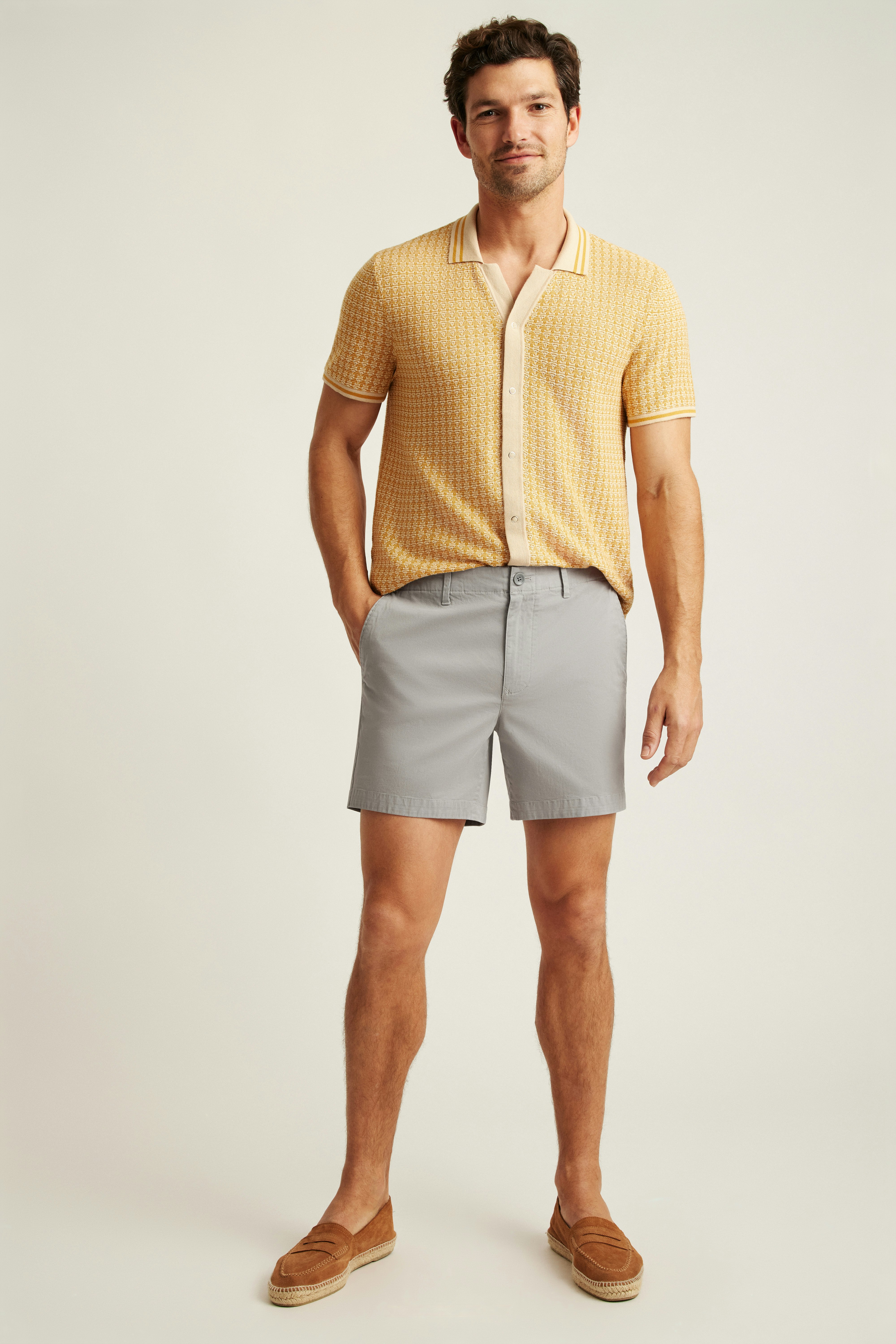 Lightweight Chino Short monument grey