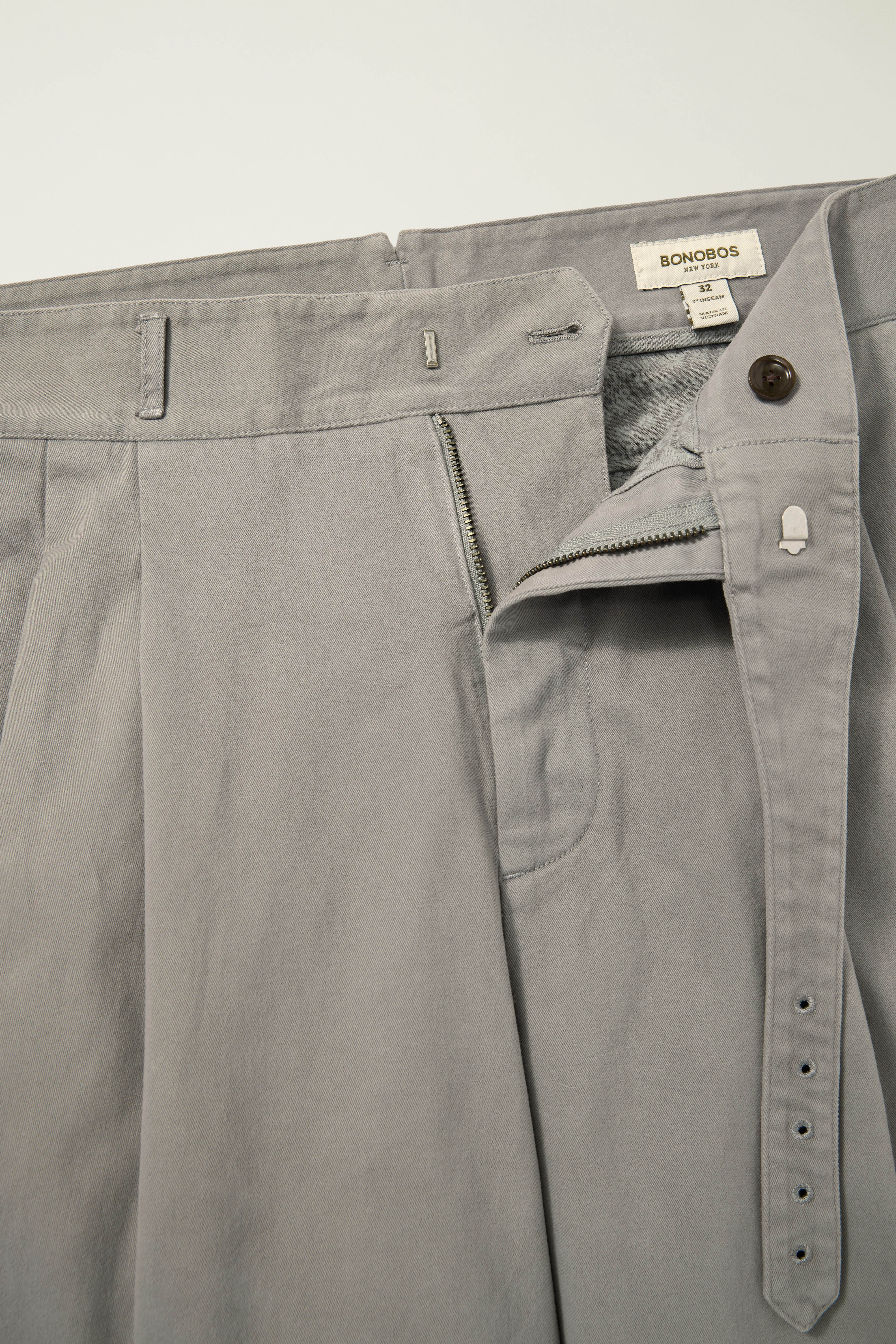 Italian Gurkha Short monument grey 5 Italian Gurkha Short monument grey