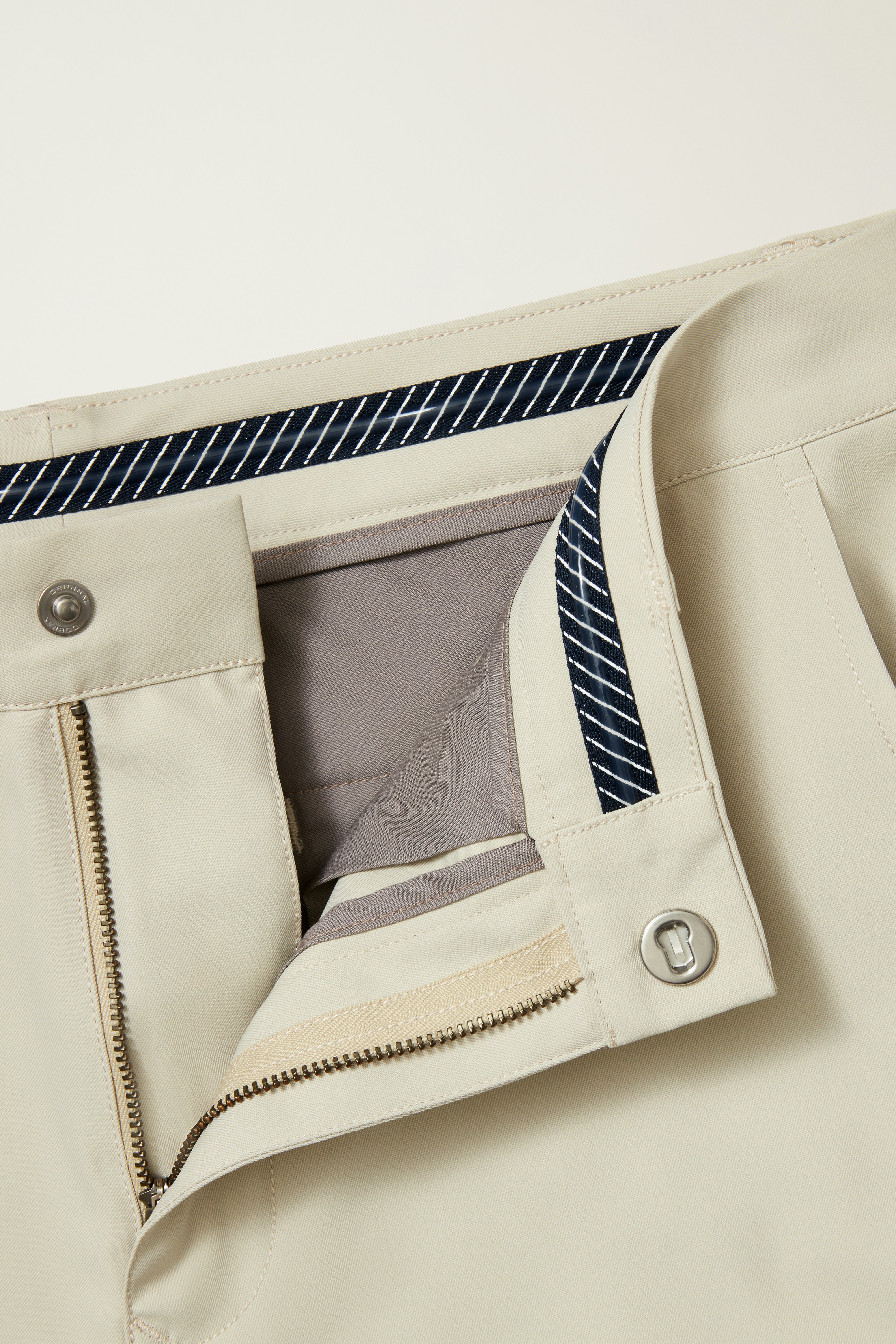 Highland Golf Shorts stone