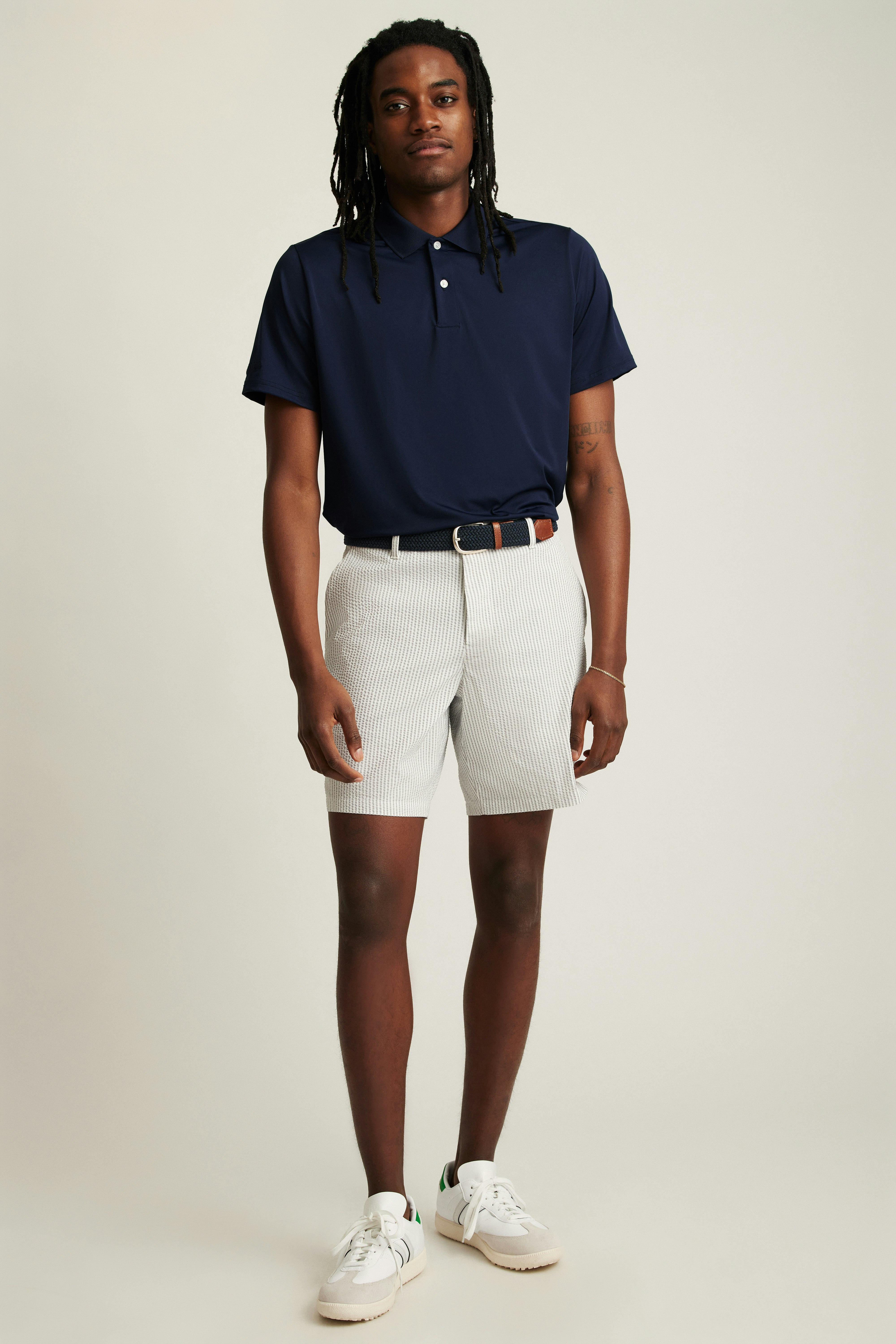 Performance Seersucker Golf Short grey and white stripe
