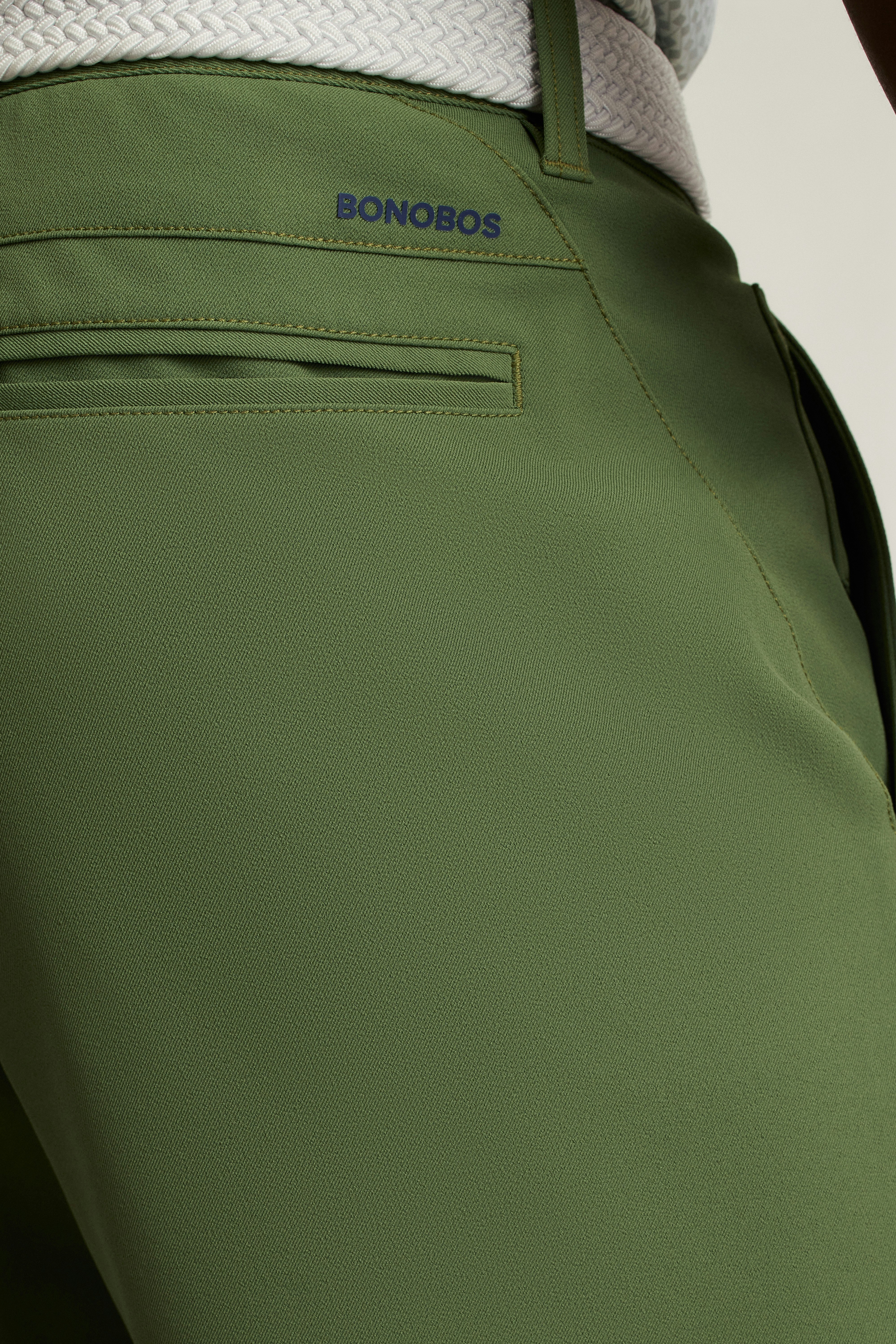 Highland Tour Golf Shorts crocodile green