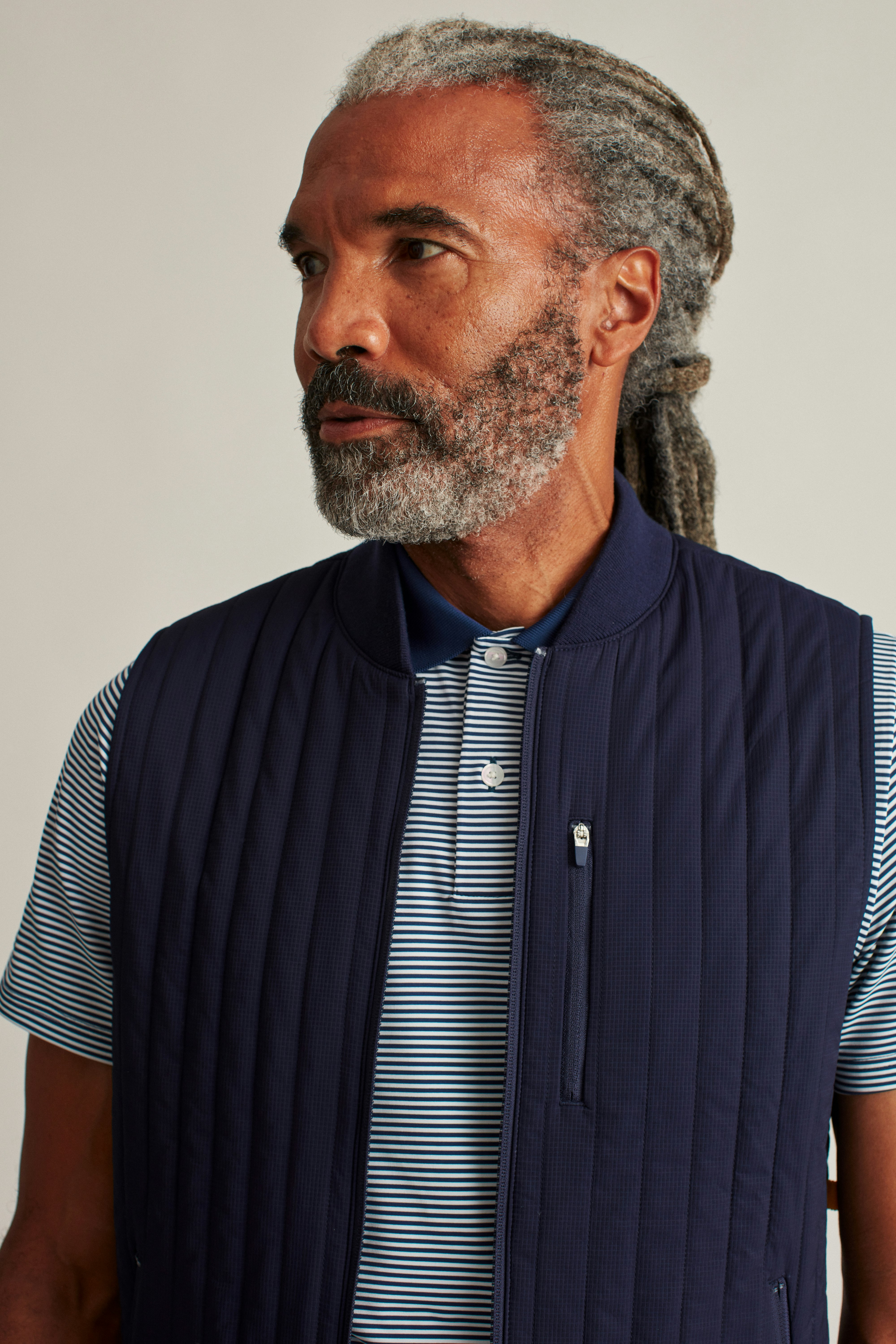 The Elements Vest navy