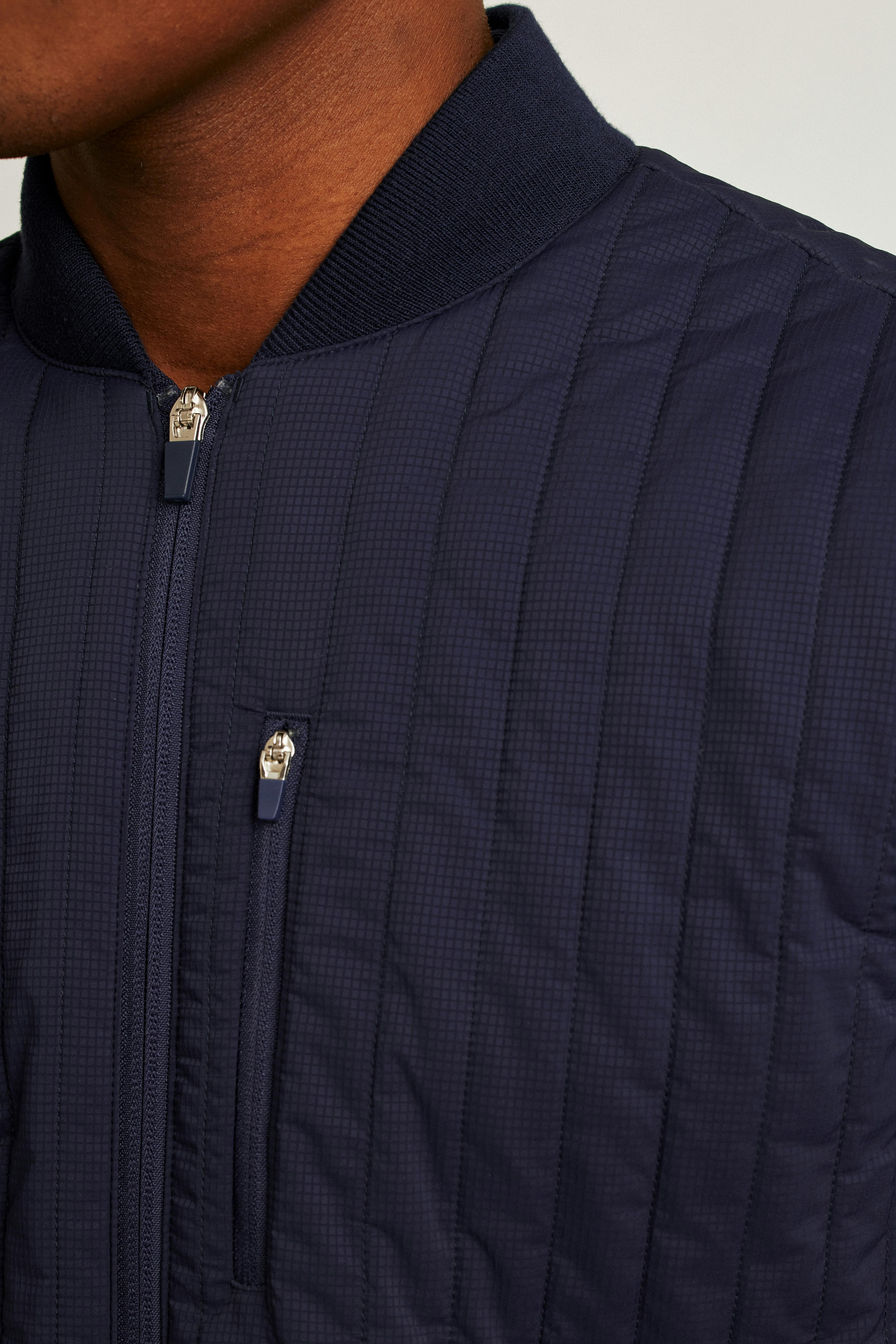 The Elements Vest navy