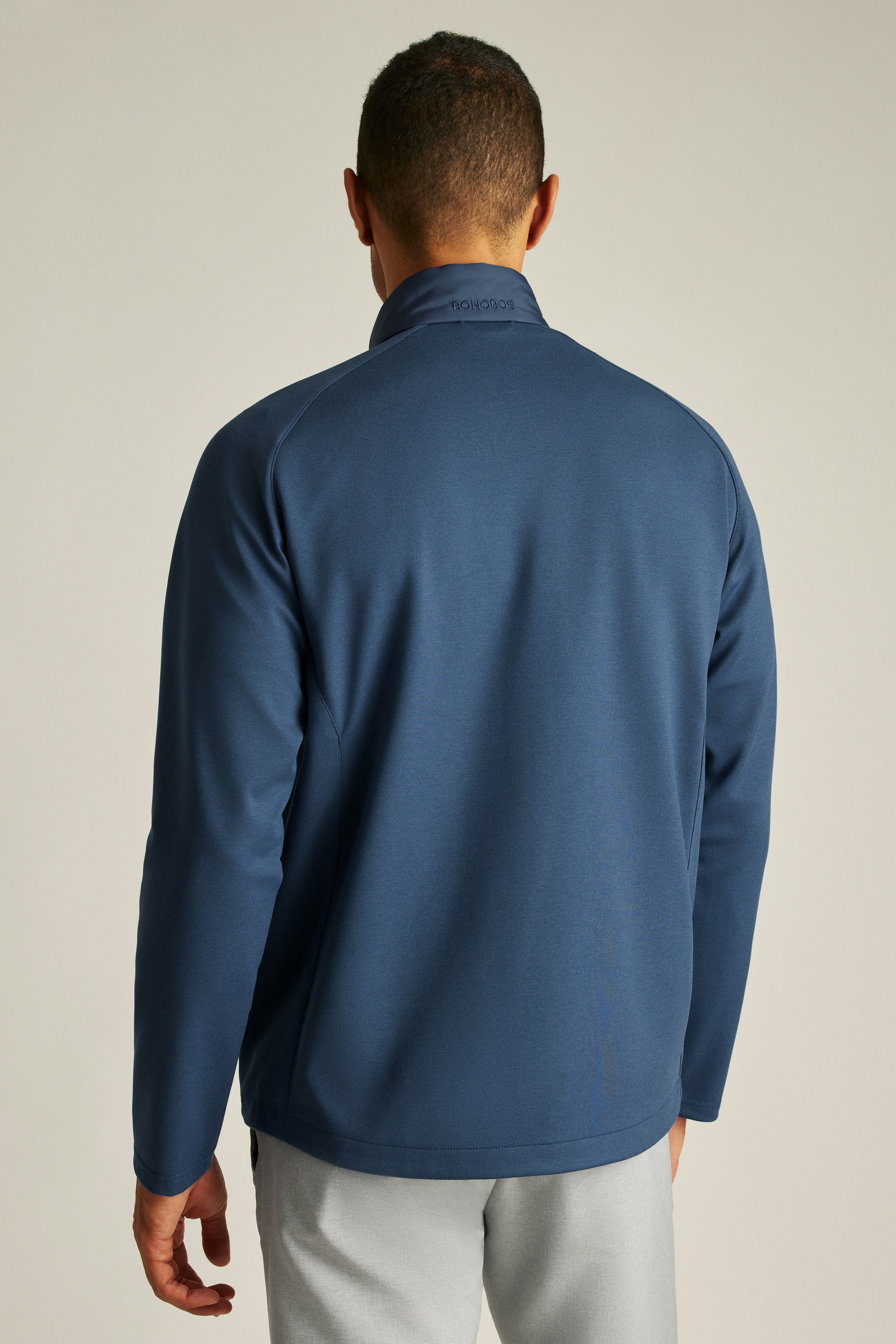 The Lightweight Hybrid Jacket naval blue