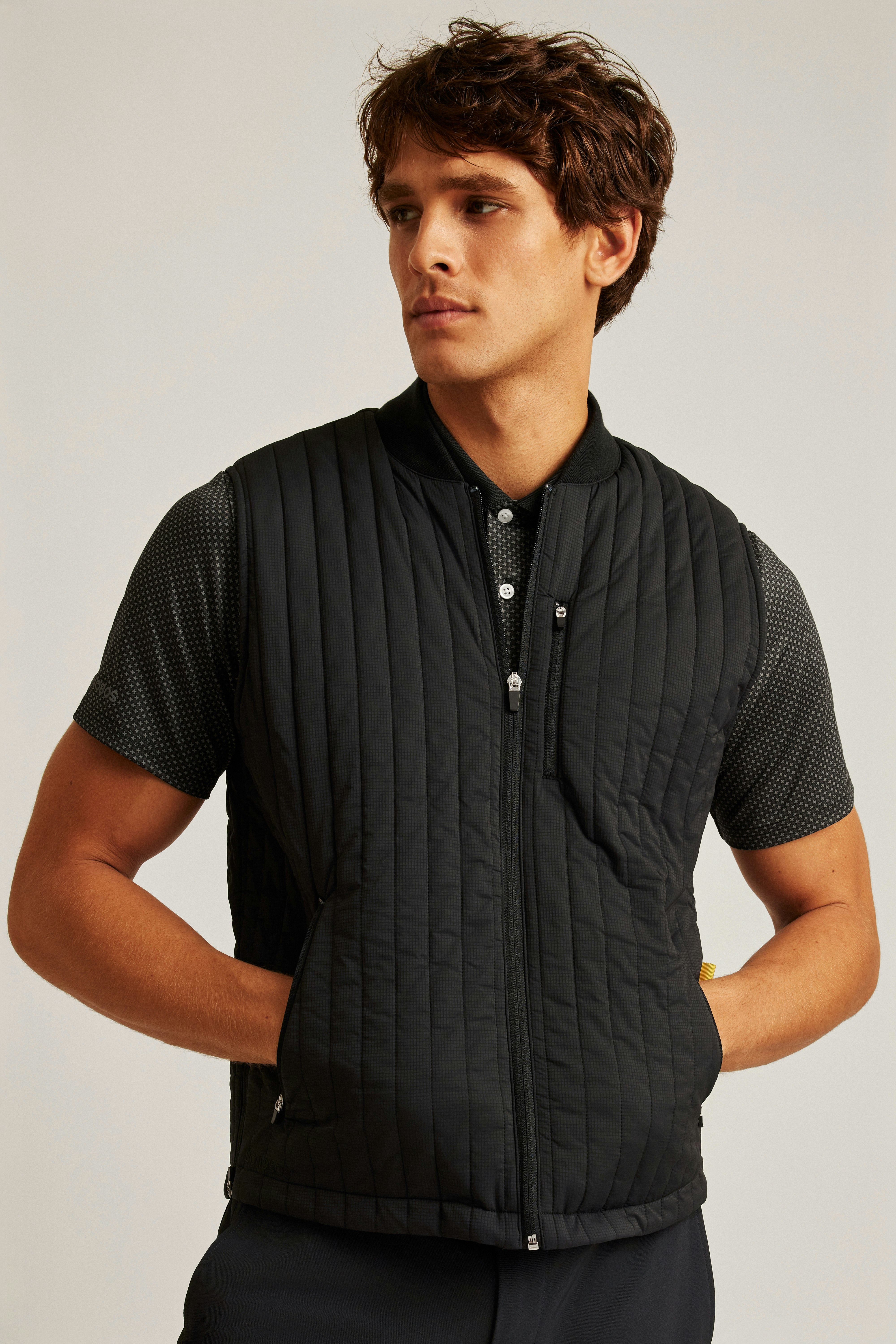 The Elements Vest jet black