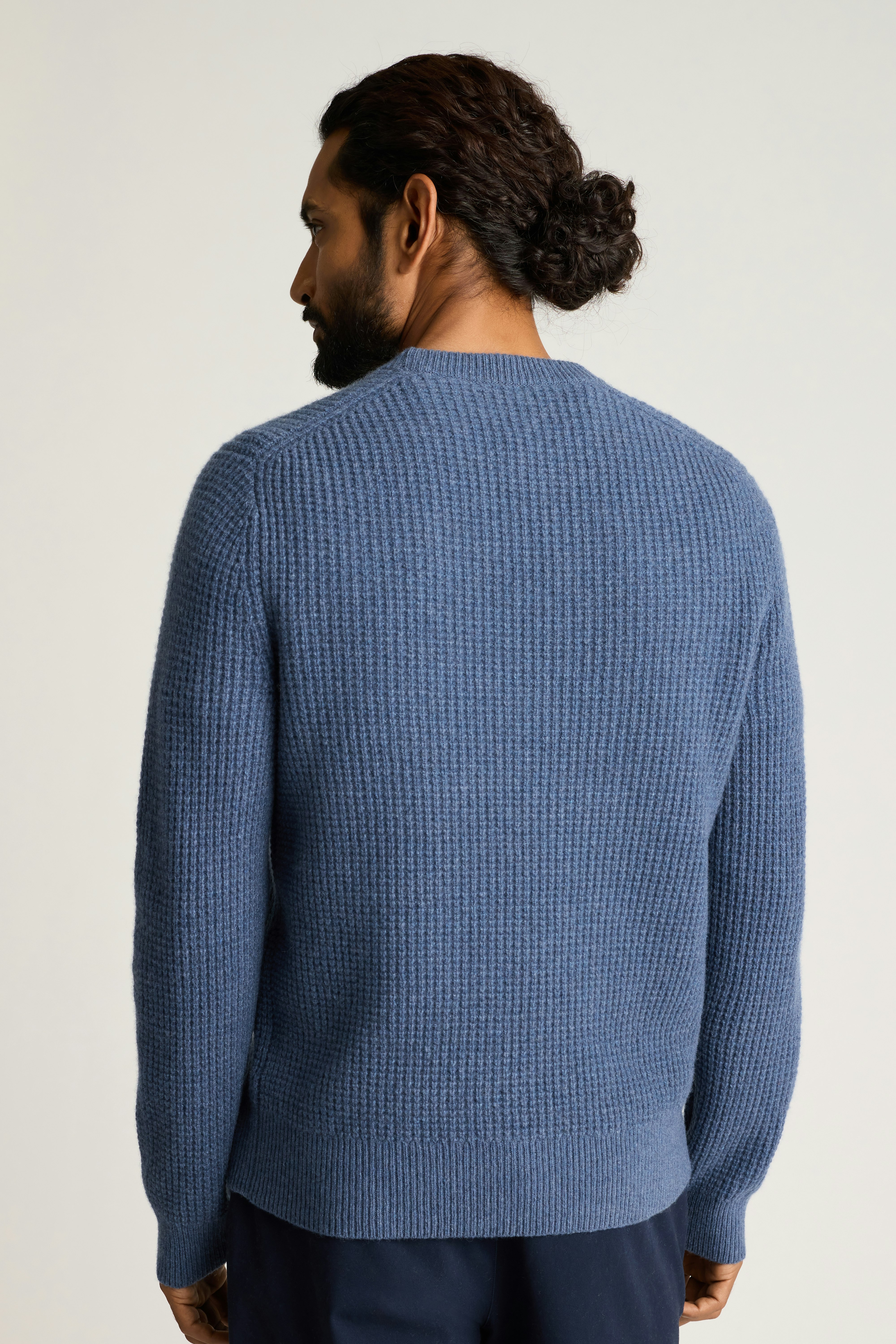 Italian Cashmere Crew Neck Sweater mid blue