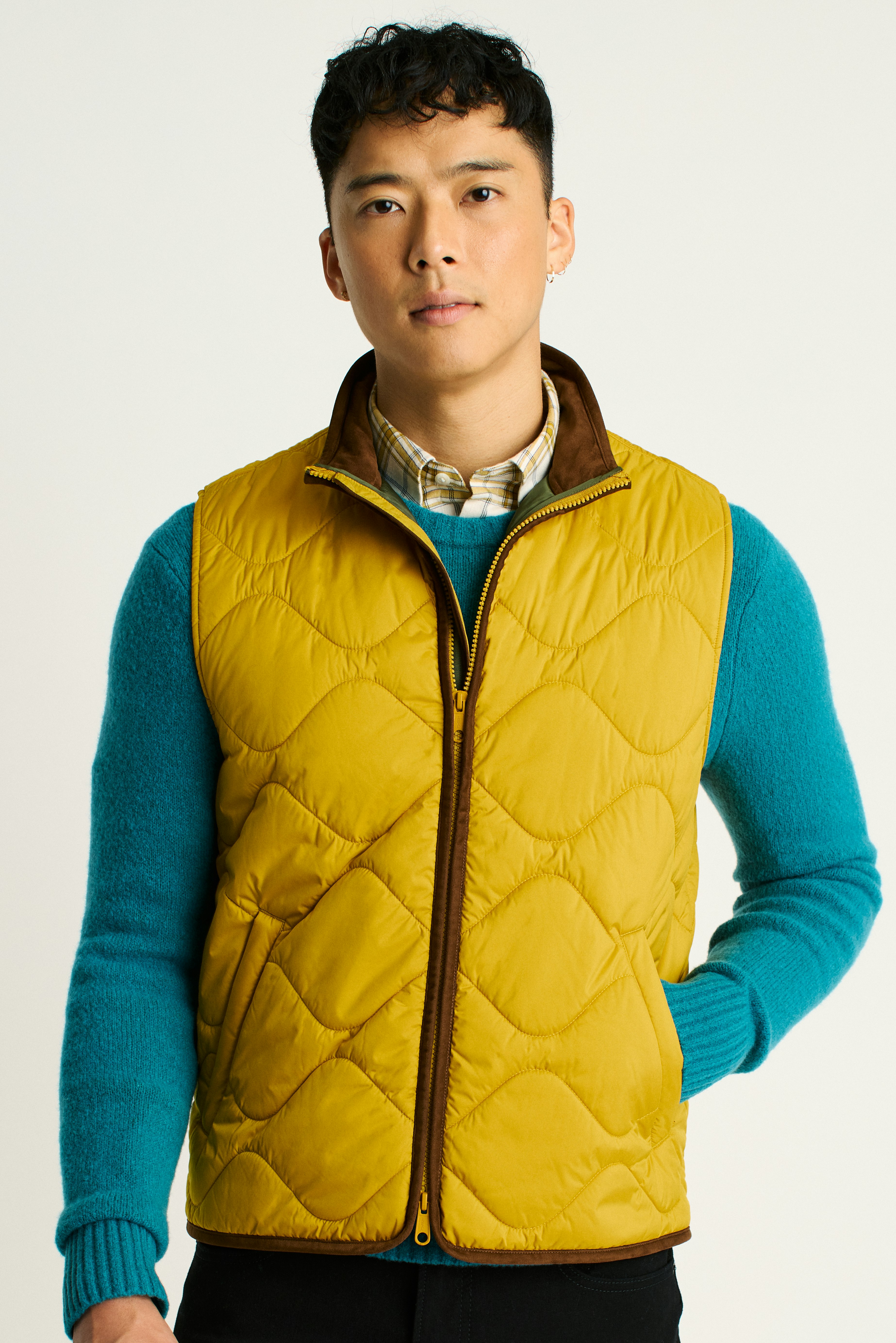The Quilted Nylon Vest golden yellow 3 The Quilted Nylon Vest golden yellow