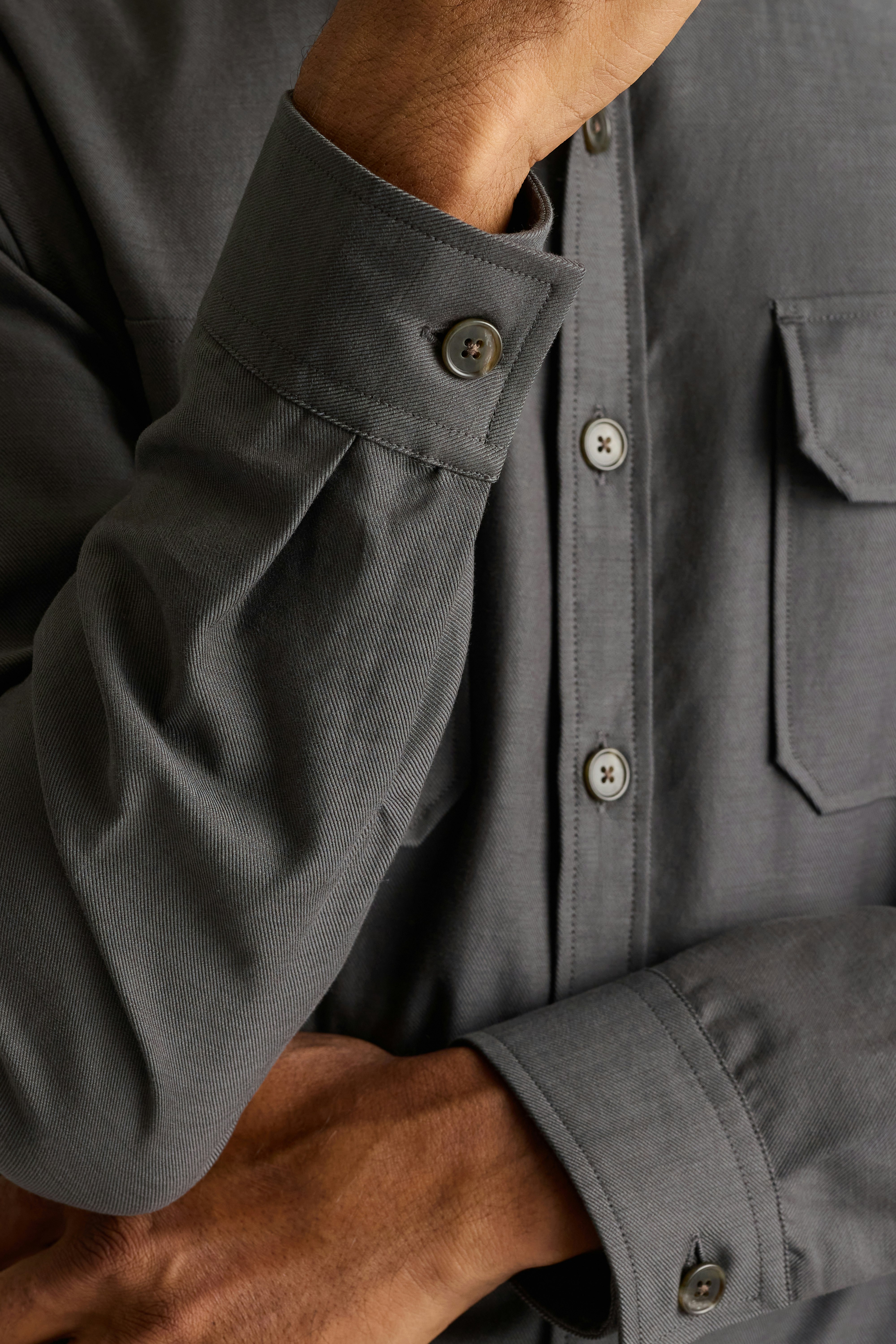 Garment-Dyed Utility Shirt charcoal