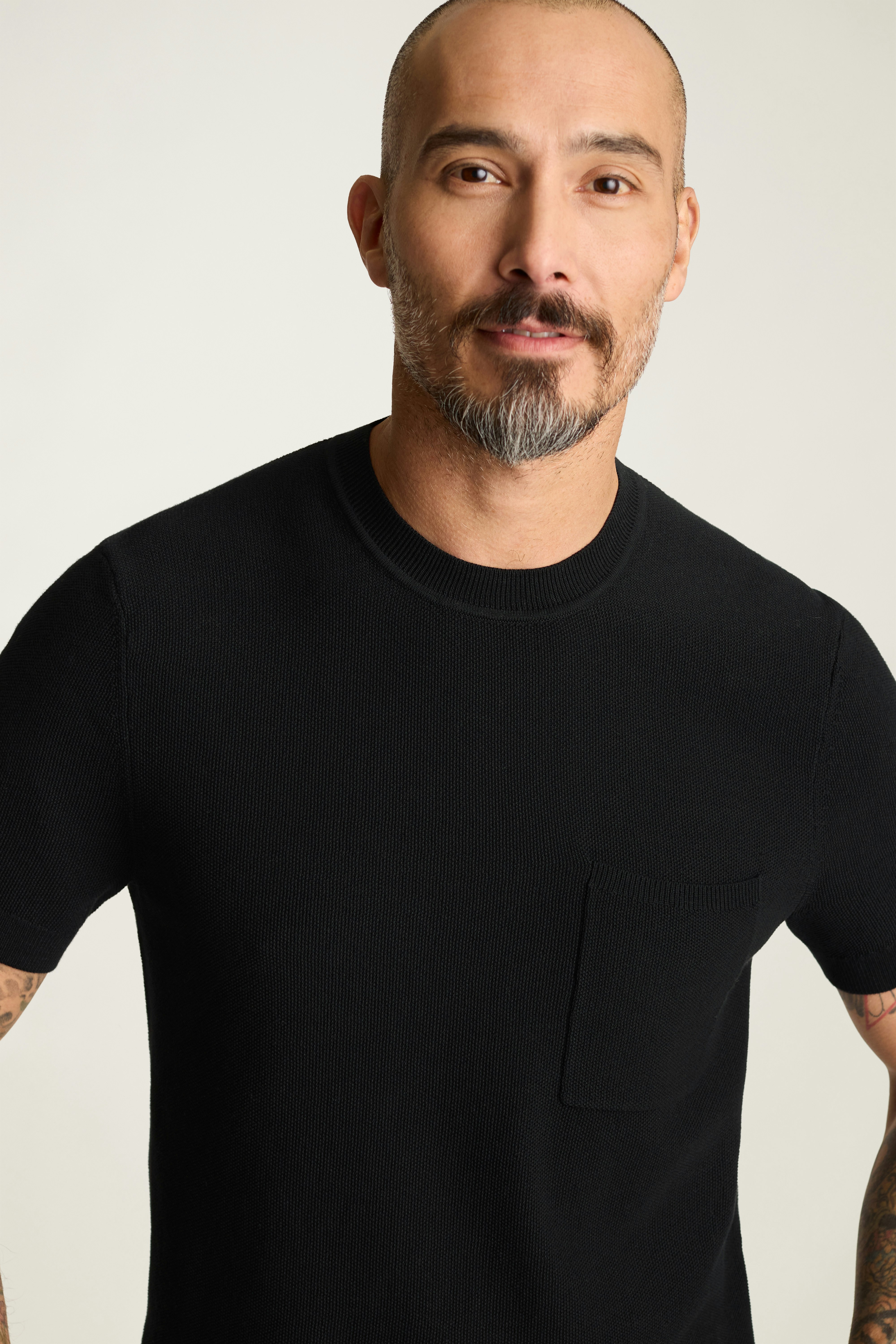 Sweater Pocket Tee black cotton