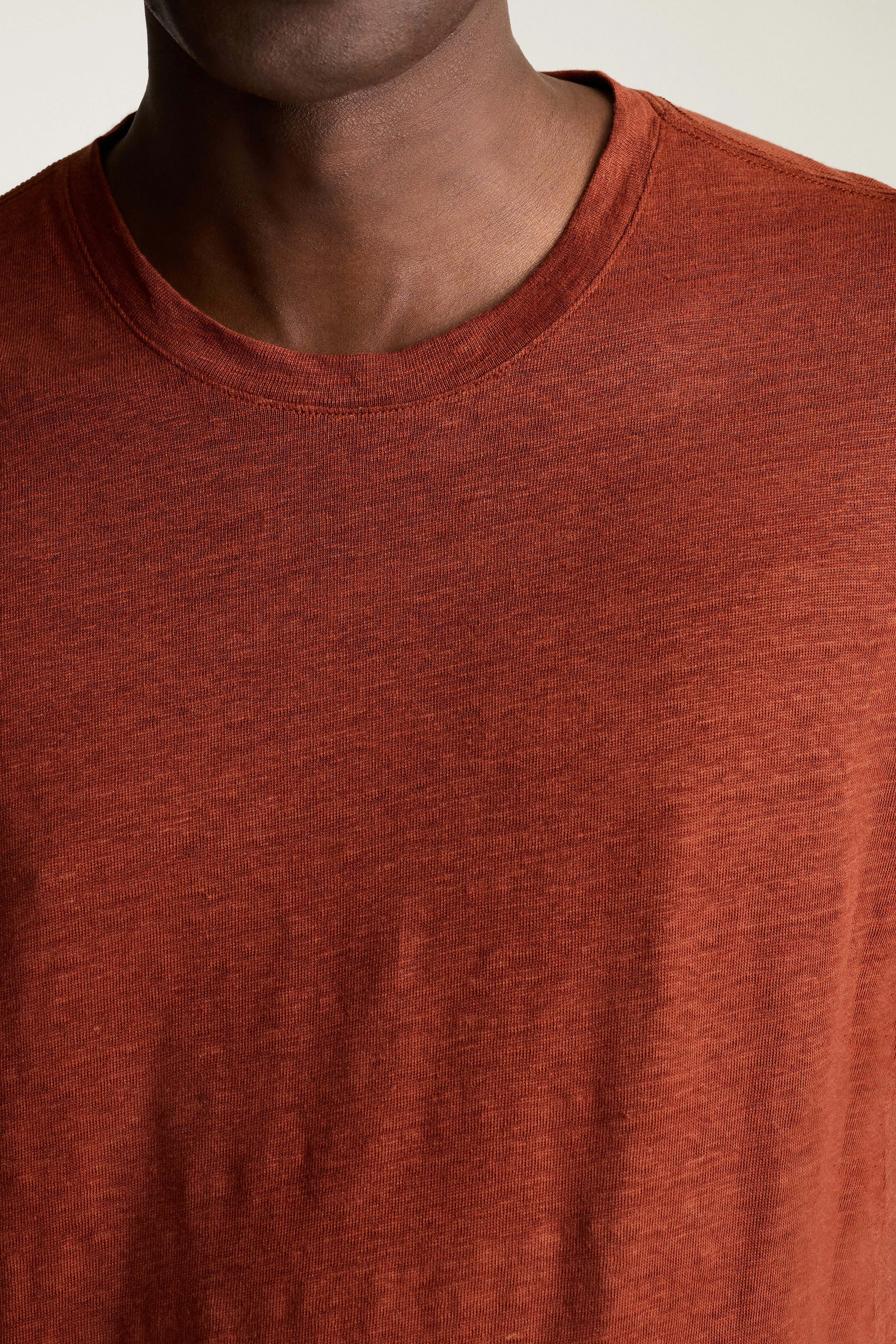 Linen Crew Neck Tee rust